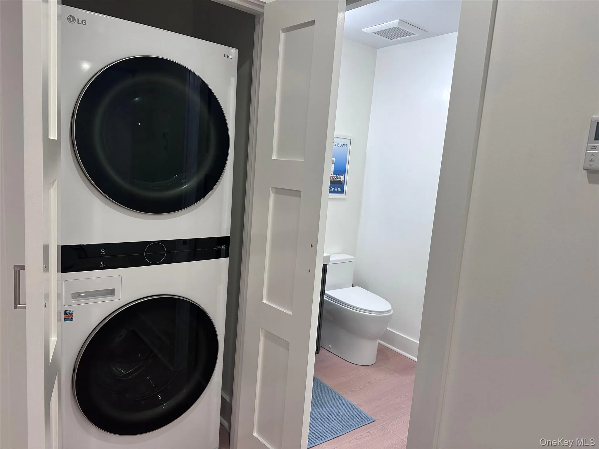 82 B Smith Street, Shelter Island, NY, 1 Bedroom Bedrooms, 2 Room Rooms,1 BathroomBathrooms,Residential Lease,For Rent,Smith,0,1058224 82 B Smith Street, Shelter Island, NY, 1 Bedroom Bedrooms, 2 Room Rooms,1 BathroomBathrooms,Residential Lease,For Rent,Smith,0,1058224