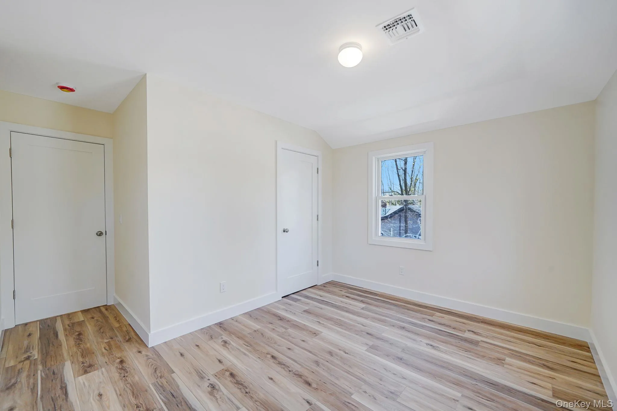 2939 Wading River Road, Riverhead, NY, 6 Bedrooms Bedrooms, 12 Rooms Rooms,5 BathroomsBathrooms,Residential,For Rent,Wading River,0,1058234 2939 Wading River Road, Riverhead, NY, 6 Bedrooms Bedrooms, 12 Rooms Rooms,5 BathroomsBathrooms,Residential,For Rent,Wading River,0,1058234