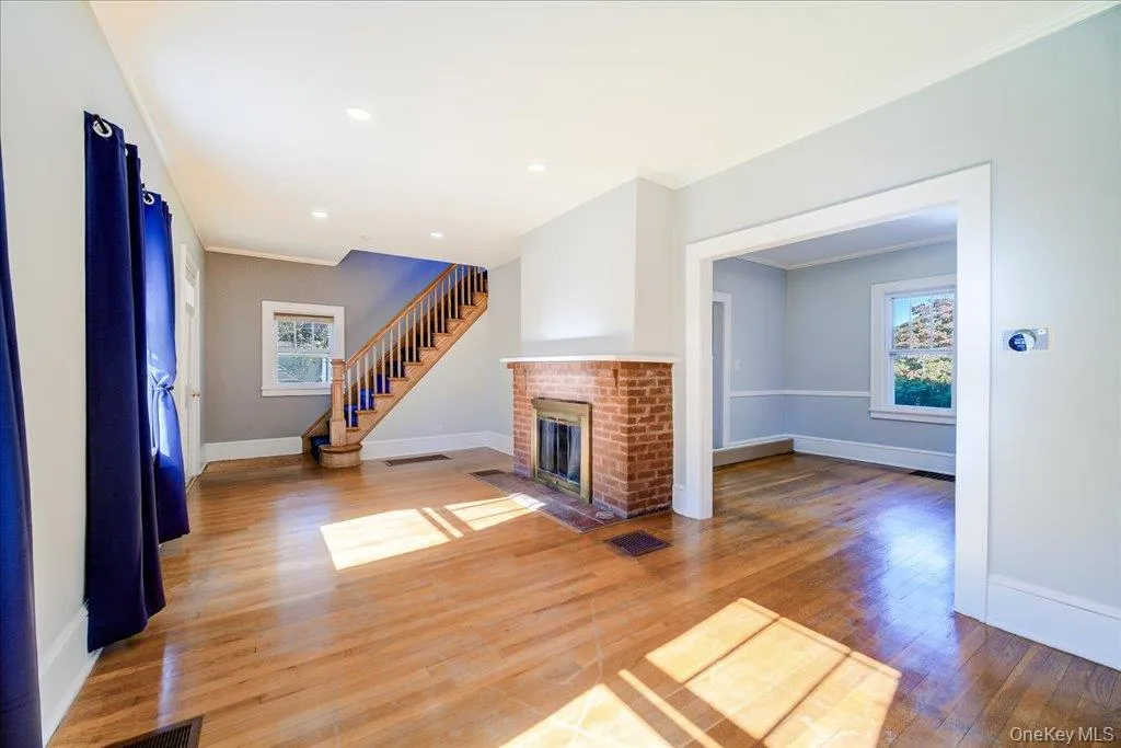 943 Main Street, Fishkill, NY, 4 Bedrooms Bedrooms, 9 Rooms Rooms,2 BathroomsBathrooms,Residential,For Rent,Main,0,1058243 943 Main Street, Fishkill, NY, 4 Bedrooms Bedrooms, 9 Rooms Rooms,2 BathroomsBathrooms,Residential,For Rent,Main,0,1058243