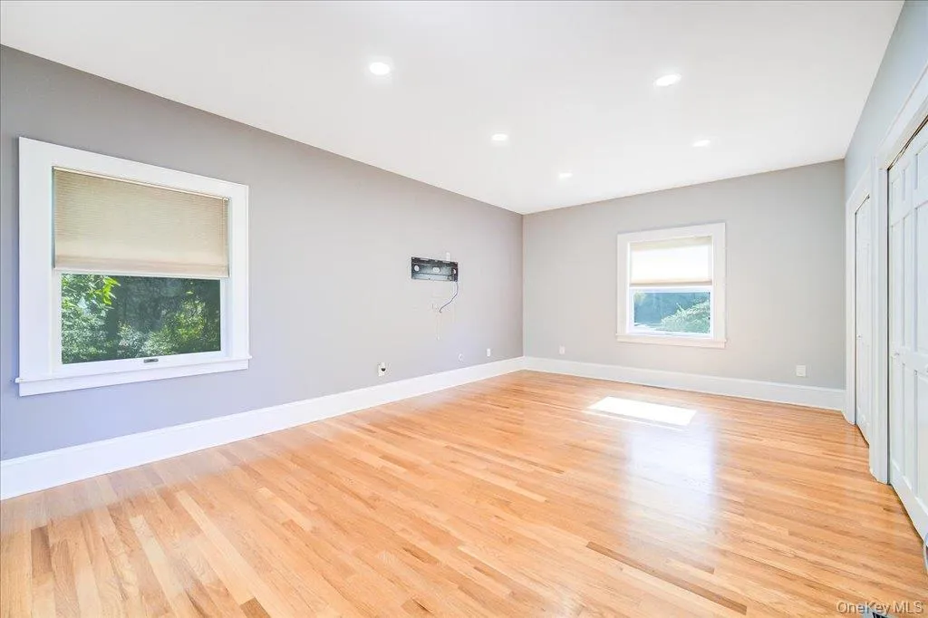 943 Main Street, Fishkill, NY, 4 Bedrooms Bedrooms, 9 Rooms Rooms,2 BathroomsBathrooms,Residential,For Rent,Main,0,1058243 943 Main Street, Fishkill, NY, 4 Bedrooms Bedrooms, 9 Rooms Rooms,2 BathroomsBathrooms,Residential,For Rent,Main,0,1058243