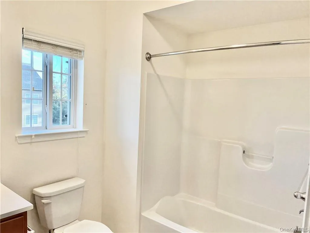 44 High Street, Chester Town, NY, 1 Bedroom Bedrooms, 6 Room Rooms,1 BathroomBathrooms,Residential Lease,For Rent,High,0,1058245 44 High Street, Chester Town, NY, 1 Bedroom Bedrooms, 6 Room Rooms,1 BathroomBathrooms,Residential Lease,For Rent,High,0,1058245