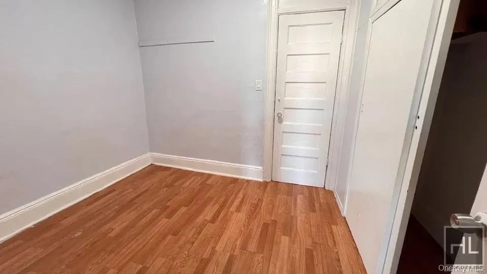9746 Drew Street, New York, NY, 3 Bedroom Bedrooms, 6 Room Rooms,1 BathroomBathrooms,Residential Lease,For Rent,Drew Street,0,1058246 9746 Drew Street, New York, NY, 3 Bedroom Bedrooms, 6 Room Rooms,1 BathroomBathrooms,Residential Lease,For Rent,Drew Street,0,1058246