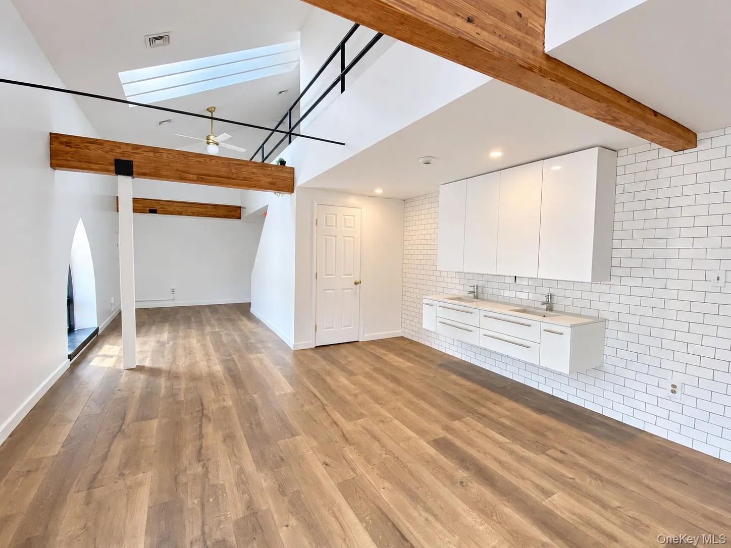 Flexible space for a multitude of uses. Flexible space for a multitude of uses.
