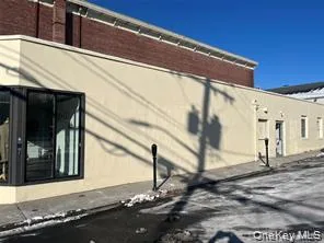 Side view of the building as it appears now. Side view of the building as it appears now.