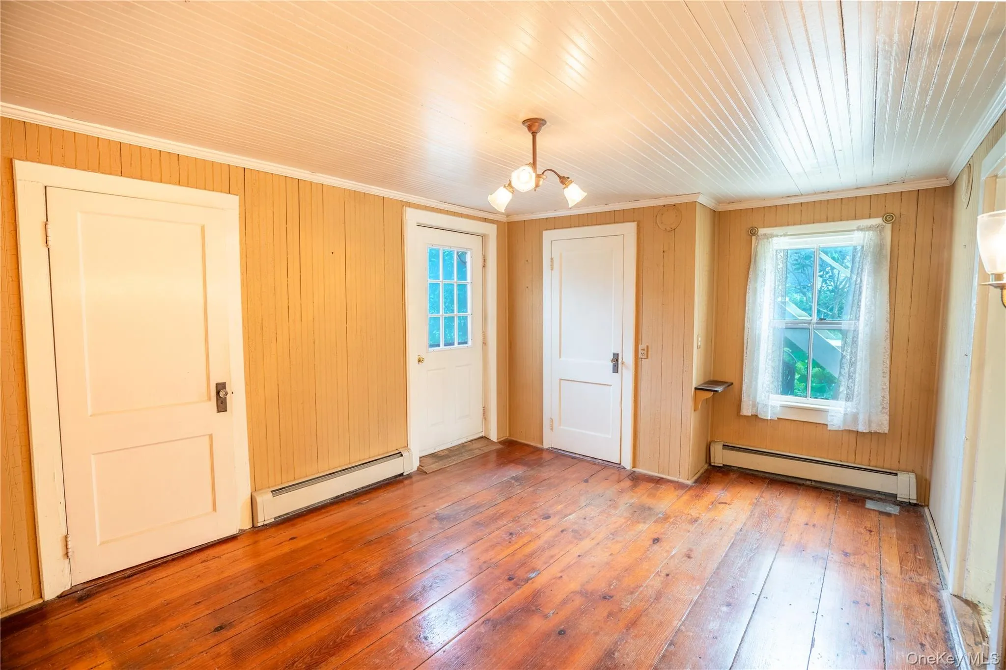 402 5th Street, Southold, NY, 4 Bedrooms Bedrooms, 8 Rooms Rooms,2 BathroomsBathrooms,Residential,For Rent,5th,0,1058255 402 5th Street, Southold, NY, 4 Bedrooms Bedrooms, 8 Rooms Rooms,2 BathroomsBathrooms,Residential,For Rent,5th,0,1058255