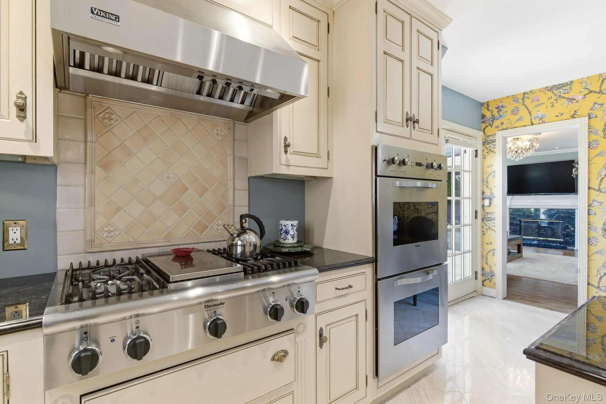 1421 Burton Street, New York, NY, 3 Bedrooms Bedrooms, 7 Rooms Rooms,3 BathroomsBathrooms,Residential,For Rent,Burton,0,1058258 1421 Burton Street, New York, NY, 3 Bedrooms Bedrooms, 7 Rooms Rooms,3 BathroomsBathrooms,Residential,For Rent,Burton,0,1058258