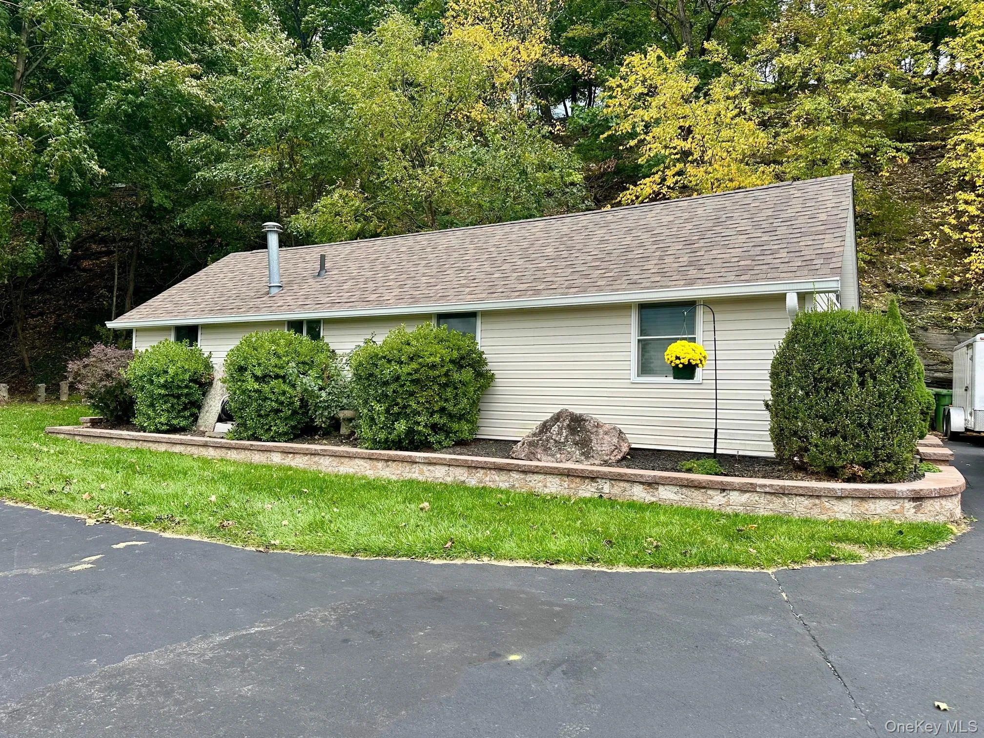 38 Glenmere Avenue, Warwick (town), NY, 1 Bedroom Bedrooms, 3 Room Rooms,1 BathroomBathrooms,Residential Lease,For Rent,Glenmere,0,1058271 38 Glenmere Avenue, Warwick (town), NY, 1 Bedroom Bedrooms, 3 Room Rooms,1 BathroomBathrooms,Residential Lease,For Rent,Glenmere,0,1058271