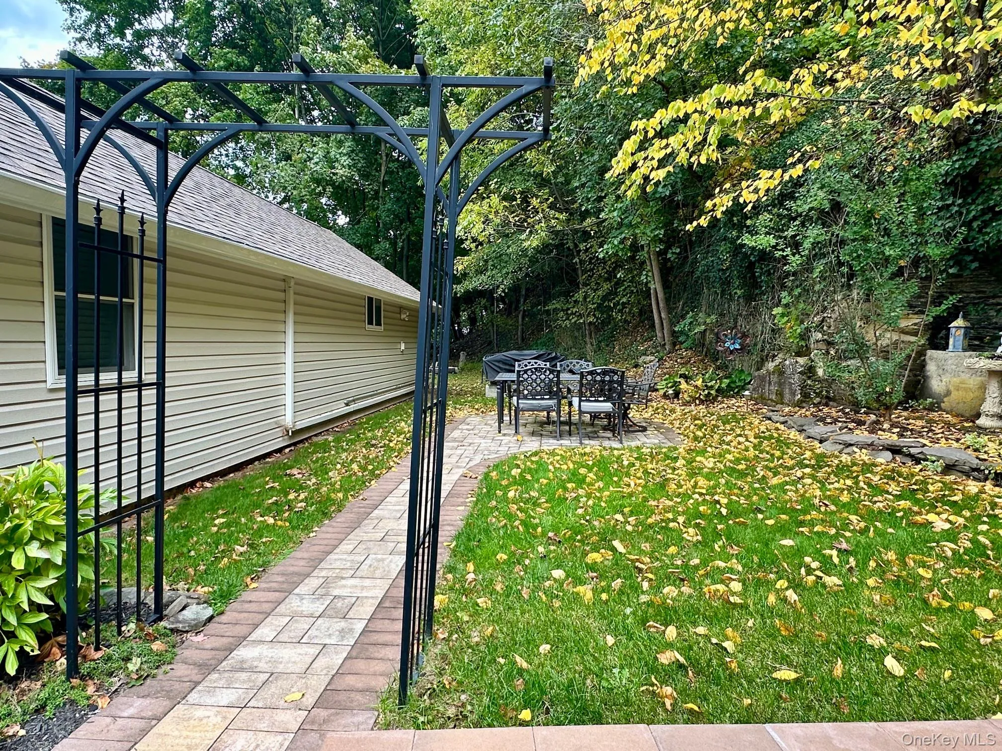 38 Glenmere Avenue, Warwick (town), NY, 1 Bedroom Bedrooms, 3 Room Rooms,1 BathroomBathrooms,Residential Lease,For Rent,Glenmere,0,1058271 38 Glenmere Avenue, Warwick (town), NY, 1 Bedroom Bedrooms, 3 Room Rooms,1 BathroomBathrooms,Residential Lease,For Rent,Glenmere,0,1058271