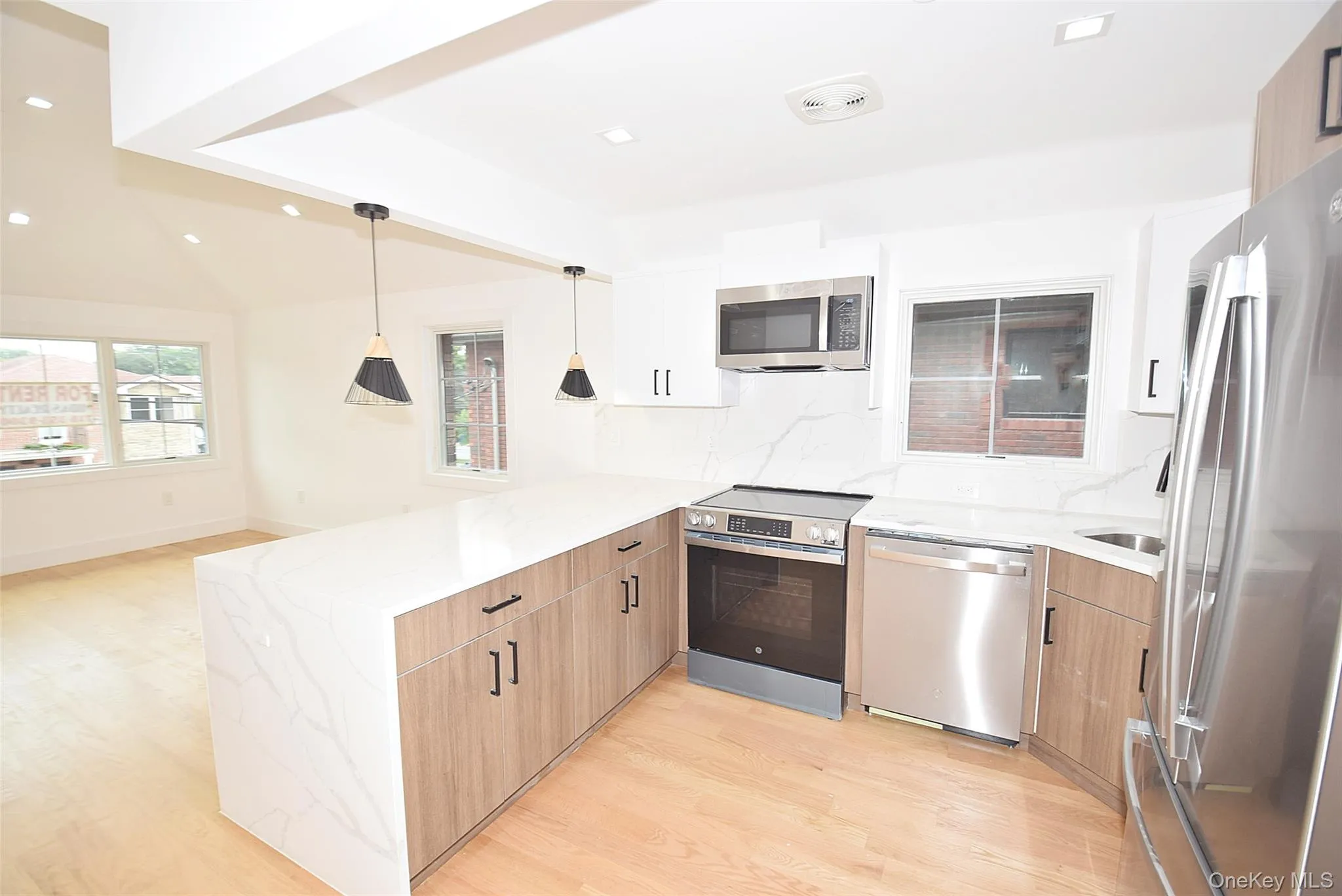 38-36 215st, New York, NY, 3 Bedrooms Bedrooms, 6 Rooms Rooms,2 BathroomsBathrooms,Residential Lease,For Rent,215st,0,1058273 38-36 215st, New York, NY, 3 Bedrooms Bedrooms, 6 Rooms Rooms,2 BathroomsBathrooms,Residential Lease,For Rent,215st,0,1058273