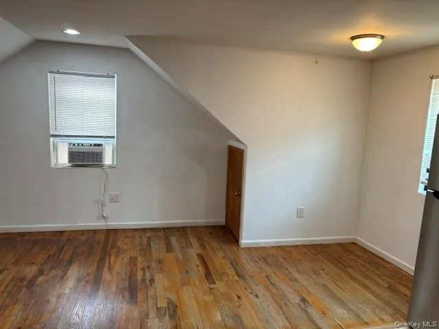 24107 147th Avenue, New York, NY, 2 Bedroom Bedrooms, 4 Room Rooms,1 BathroomBathrooms,Residential Lease,For Rent,147th,0,1058277 24107 147th Avenue, New York, NY, 2 Bedroom Bedrooms, 4 Room Rooms,1 BathroomBathrooms,Residential Lease,For Rent,147th,0,1058277
