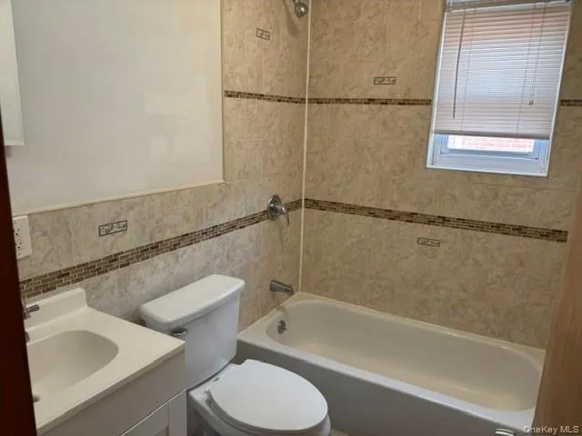 24107 147th Avenue, New York, NY, 2 Bedroom Bedrooms, 4 Room Rooms,1 BathroomBathrooms,Residential Lease,For Rent,147th,0,1058277 24107 147th Avenue, New York, NY, 2 Bedroom Bedrooms, 4 Room Rooms,1 BathroomBathrooms,Residential Lease,For Rent,147th,0,1058277