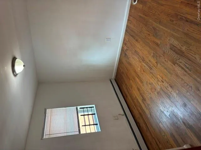 24107 147th Avenue, New York, NY, 2 Bedroom Bedrooms, 4 Room Rooms,1 BathroomBathrooms,Residential Lease,For Rent,147th,0,1058277 24107 147th Avenue, New York, NY, 2 Bedroom Bedrooms, 4 Room Rooms,1 BathroomBathrooms,Residential Lease,For Rent,147th,0,1058277
