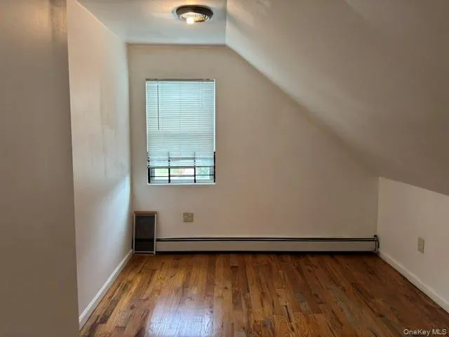 24107 147th Avenue, New York, NY, 2 Bedroom Bedrooms, 4 Room Rooms,1 BathroomBathrooms,Residential Lease,For Rent,147th,0,1058277 24107 147th Avenue, New York, NY, 2 Bedroom Bedrooms, 4 Room Rooms,1 BathroomBathrooms,Residential Lease,For Rent,147th,0,1058277