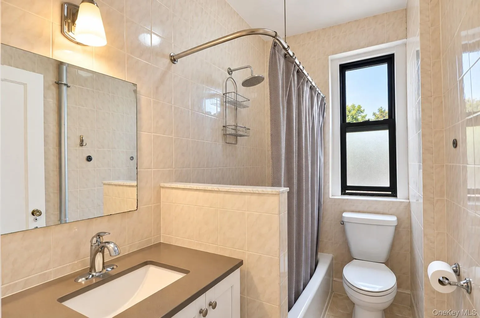 31 Pondfield Road West, Yonkers, NY, 1 Bedroom Bedrooms, 3 Rooms Rooms,1 BathroomBathrooms,Residential,For Rent,Pondfield Road West,0,1058278 31 Pondfield Road West, Yonkers, NY, 1 Bedroom Bedrooms, 3 Rooms Rooms,1 BathroomBathrooms,Residential,For Rent,Pondfield Road West,0,1058278