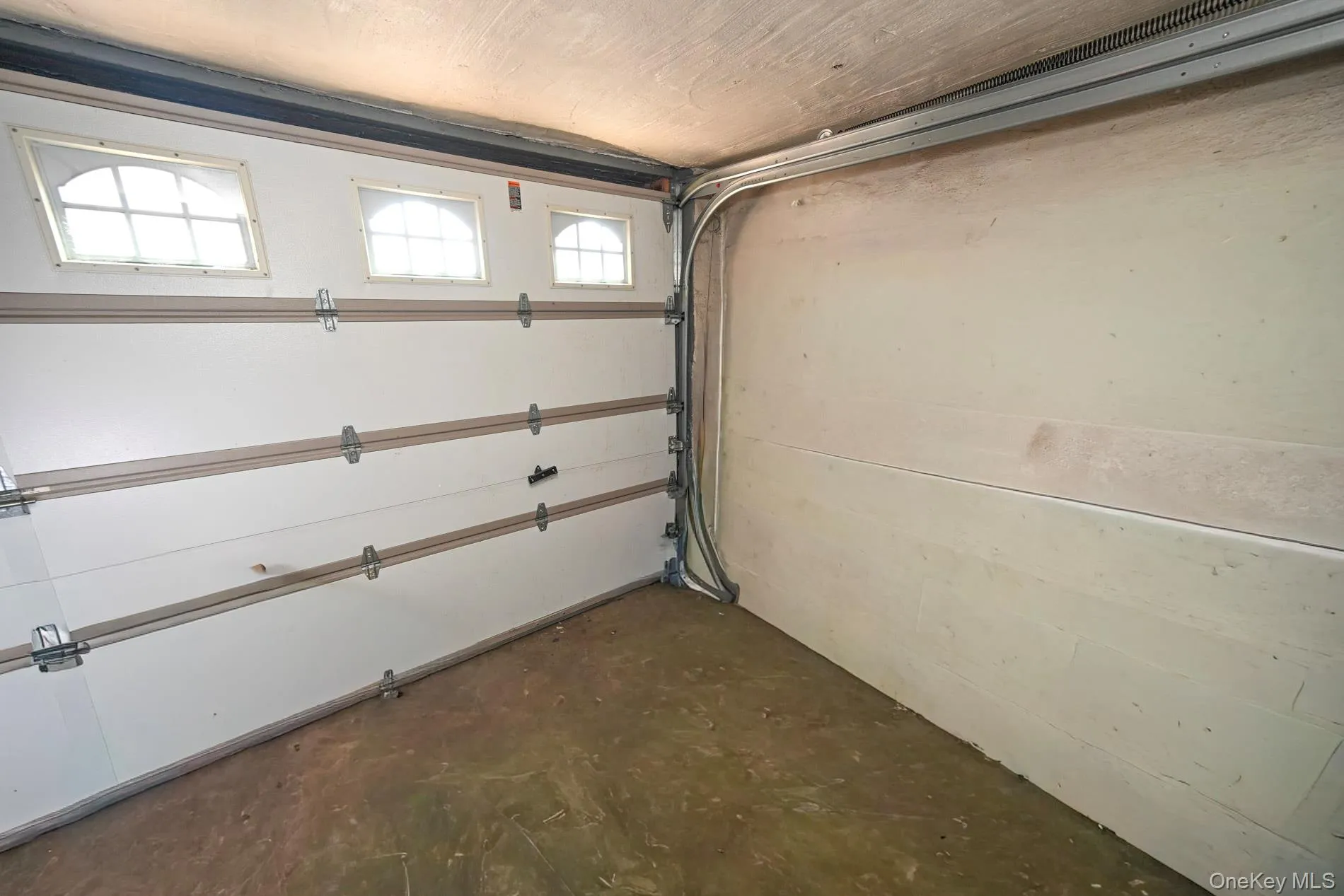 7601 58th Road, New York, NY, 2 Bedrooms Bedrooms, 6 Rooms Rooms,2 BathroomsBathrooms,Residential,For Rent,58th,0,1058279 7601 58th Road, New York, NY, 2 Bedrooms Bedrooms, 6 Rooms Rooms,2 BathroomsBathrooms,Residential,For Rent,58th,0,1058279