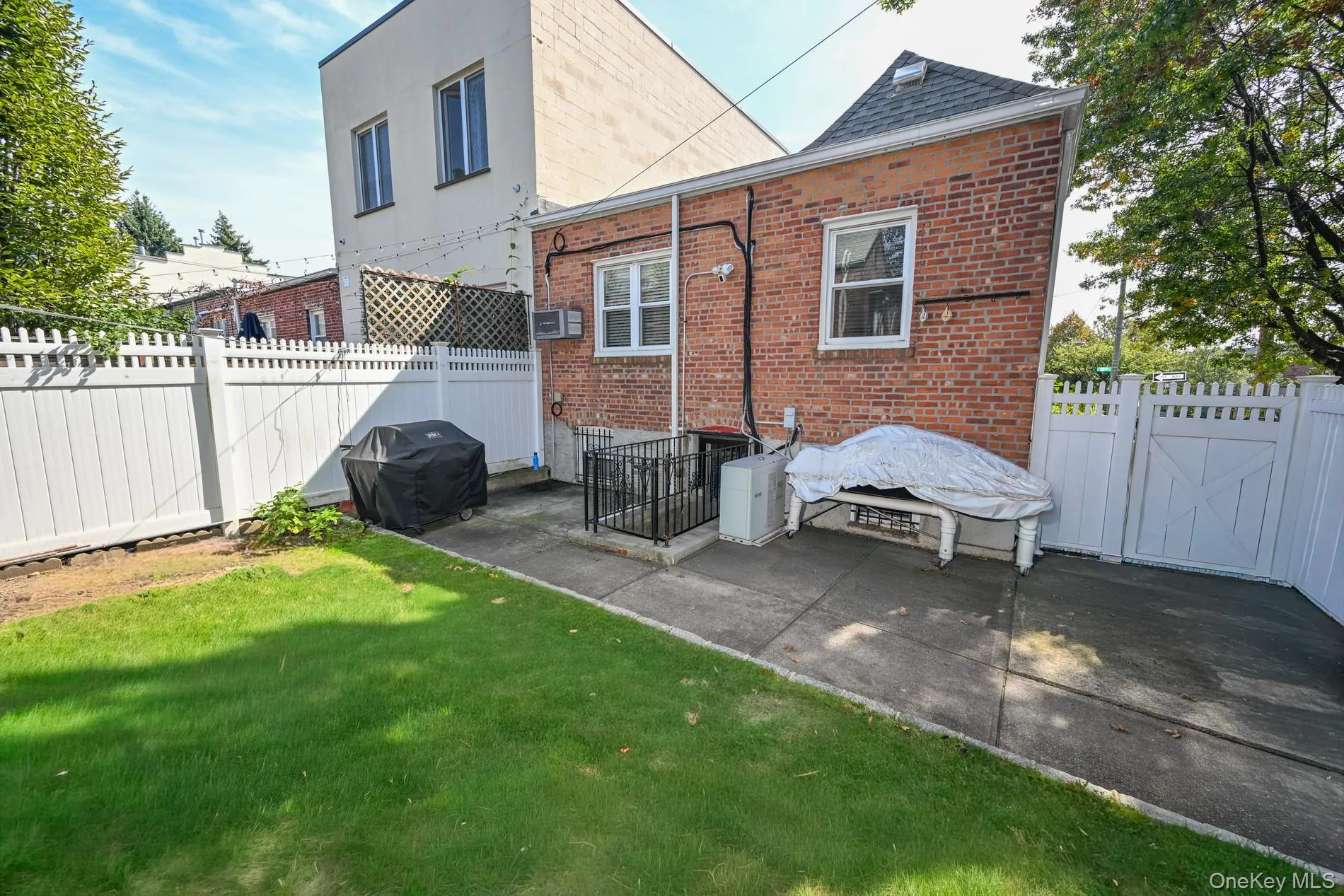 7601 58th Road, New York, NY, 2 Bedrooms Bedrooms, 6 Rooms Rooms,2 BathroomsBathrooms,Residential,For Rent,58th,0,1058279 7601 58th Road, New York, NY, 2 Bedrooms Bedrooms, 6 Rooms Rooms,2 BathroomsBathrooms,Residential,For Rent,58th,0,1058279