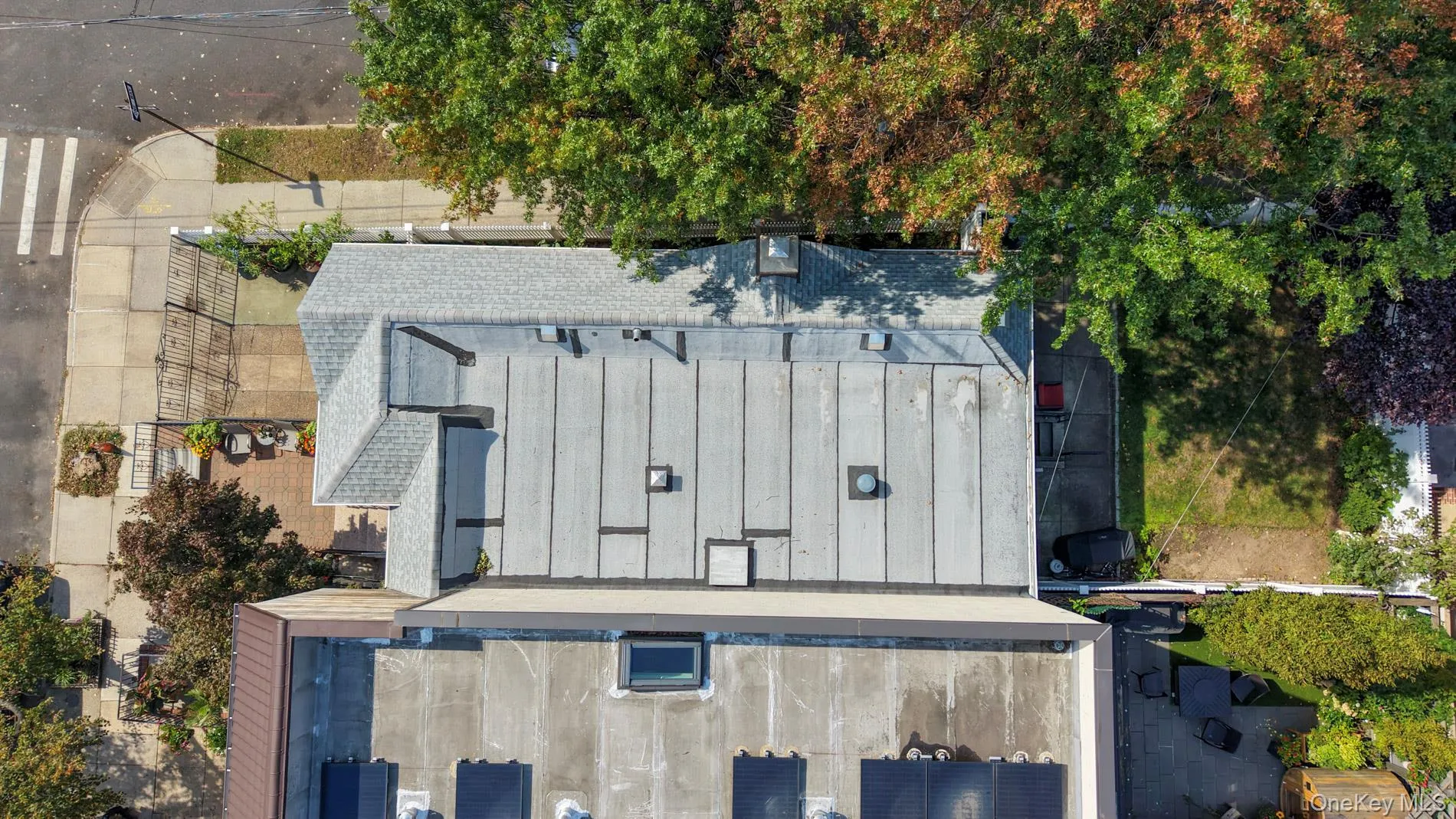 7601 58th Road, New York, NY, 2 Bedrooms Bedrooms, 6 Rooms Rooms,2 BathroomsBathrooms,Residential,For Rent,58th,0,1058279 7601 58th Road, New York, NY, 2 Bedrooms Bedrooms, 6 Rooms Rooms,2 BathroomsBathrooms,Residential,For Rent,58th,0,1058279