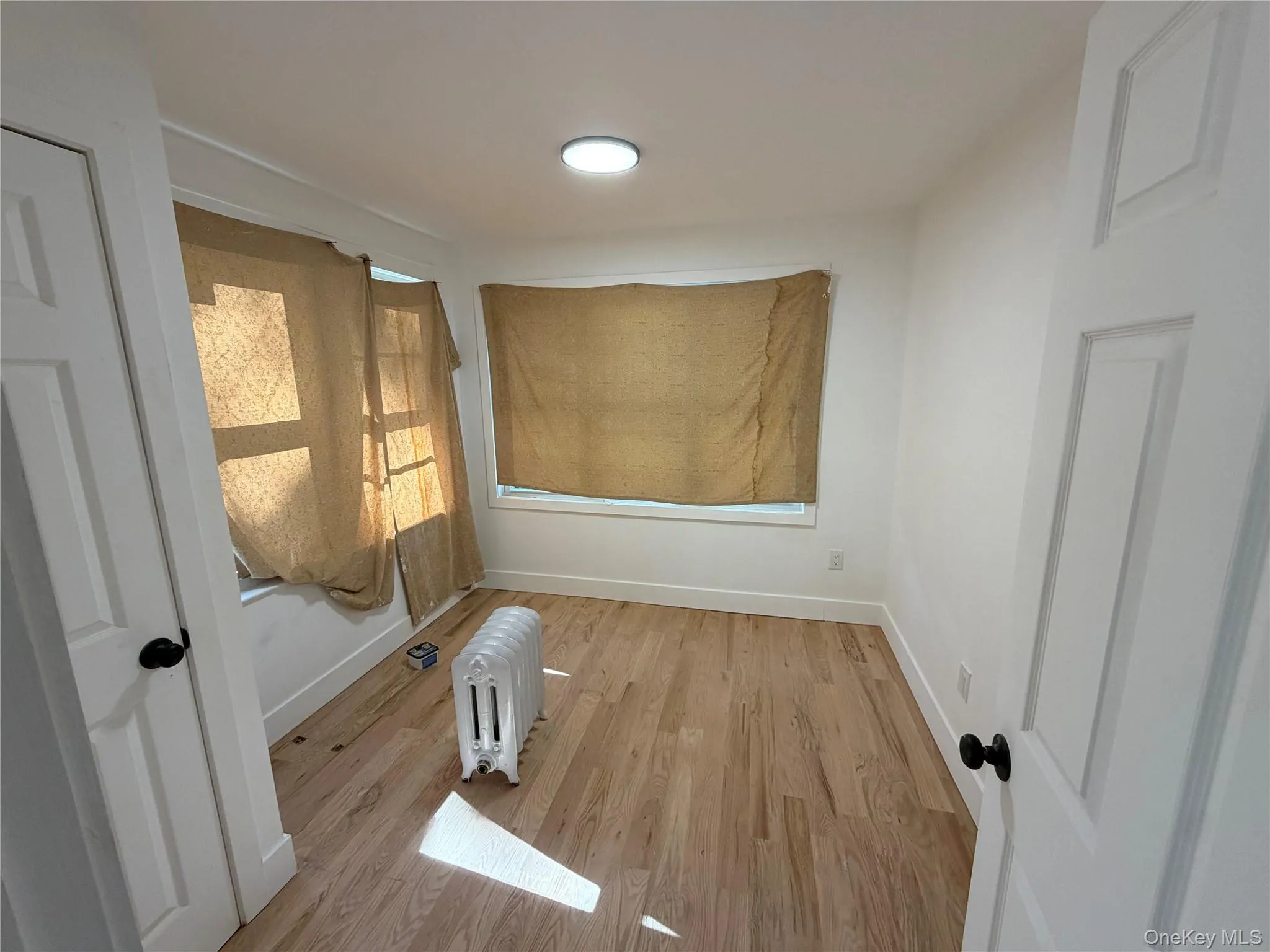 8815 215th Place, New York, NY, 3 Bedroom Bedrooms, 5 Room Rooms,1 BathroomBathrooms,Residential Lease,For Rent,215th,0,1058280 8815 215th Place, New York, NY, 3 Bedroom Bedrooms, 5 Room Rooms,1 BathroomBathrooms,Residential Lease,For Rent,215th,0,1058280