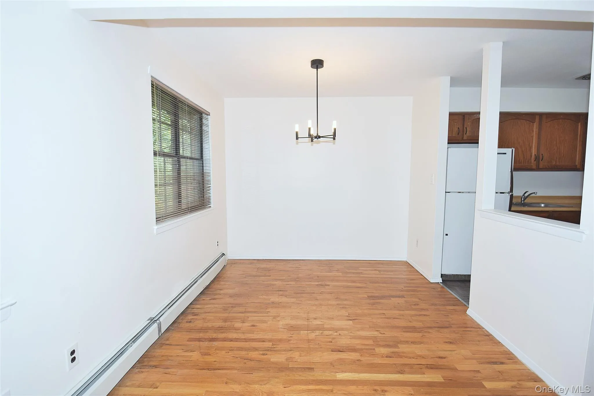220-47 67 Ave, New York, NY, 3 Bedroom Bedrooms, 6 Room Rooms,2 BathroomBathrooms,Residential Lease,For Rent,67 Ave,0,1058285 220-47 67 Ave, New York, NY, 3 Bedroom Bedrooms, 6 Room Rooms,2 BathroomBathrooms,Residential Lease,For Rent,67 Ave,0,1058285