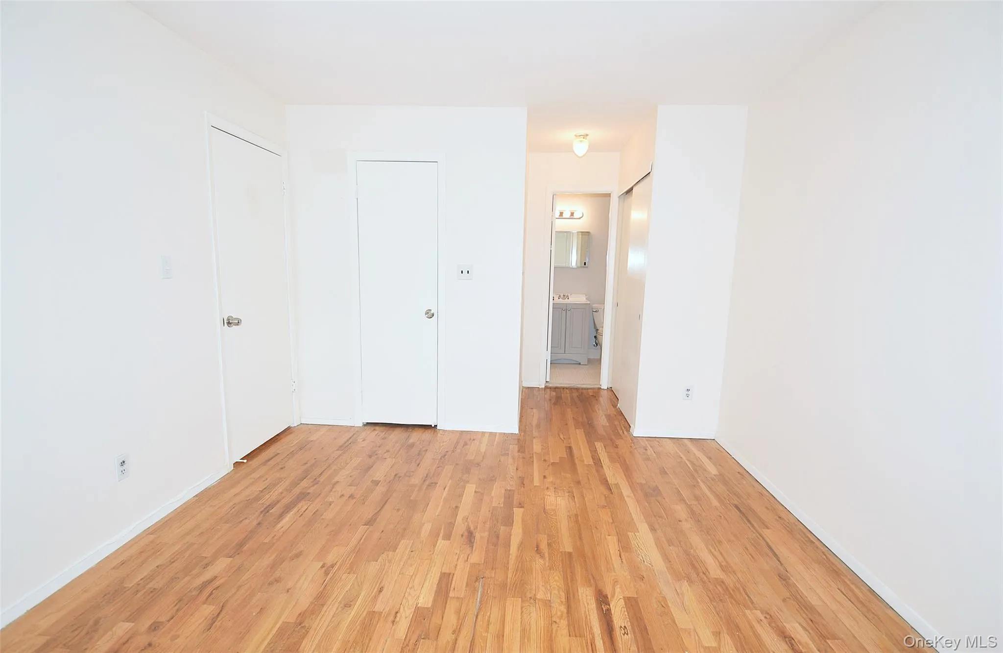 220-47 67 Ave, New York, NY, 3 Bedroom Bedrooms, 6 Room Rooms,2 BathroomBathrooms,Residential Lease,For Rent,67 Ave,0,1058285 220-47 67 Ave, New York, NY, 3 Bedroom Bedrooms, 6 Room Rooms,2 BathroomBathrooms,Residential Lease,For Rent,67 Ave,0,1058285