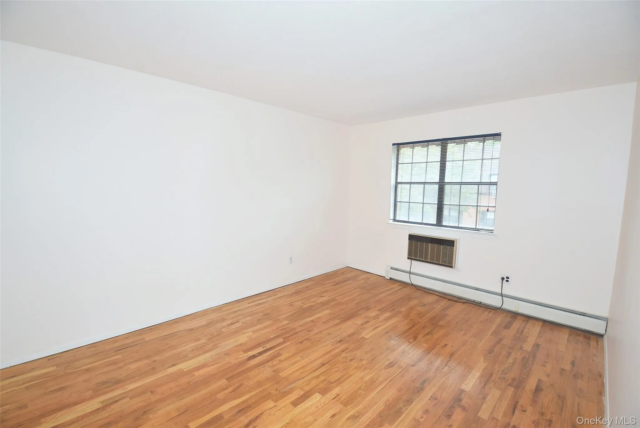 220-47 67 Ave, New York, NY, 3 Bedroom Bedrooms, 6 Room Rooms,2 BathroomBathrooms,Residential Lease,For Rent,67 Ave,0,1058285 220-47 67 Ave, New York, NY, 3 Bedroom Bedrooms, 6 Room Rooms,2 BathroomBathrooms,Residential Lease,For Rent,67 Ave,0,1058285