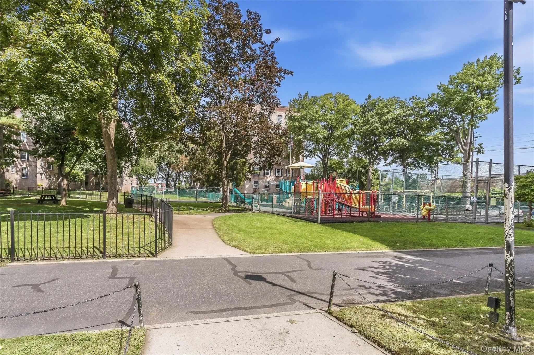 30-51 Hobart Street, New York, NY, 3 Bedrooms Bedrooms, 6 Rooms Rooms,1 BathroomBathrooms,Residential,For Rent,Hobart,0,1058297 30-51 Hobart Street, New York, NY, 3 Bedrooms Bedrooms, 6 Rooms Rooms,1 BathroomBathrooms,Residential,For Rent,Hobart,0,1058297