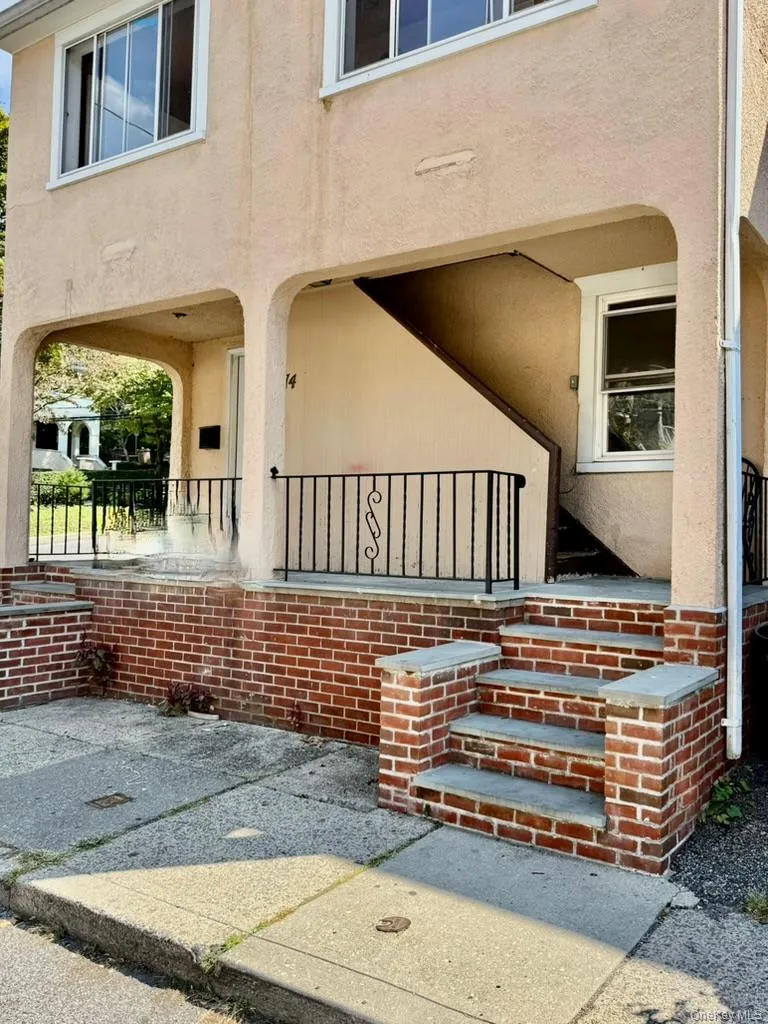 74 Yale Avenue, Ossining, NY, 3 Bedroom Bedrooms, 5 Room Rooms,1 BathroomBathrooms,Residential Lease,For Rent,Yale,0,1058307 74 Yale Avenue, Ossining, NY, 3 Bedroom Bedrooms, 5 Room Rooms,1 BathroomBathrooms,Residential Lease,For Rent,Yale,0,1058307