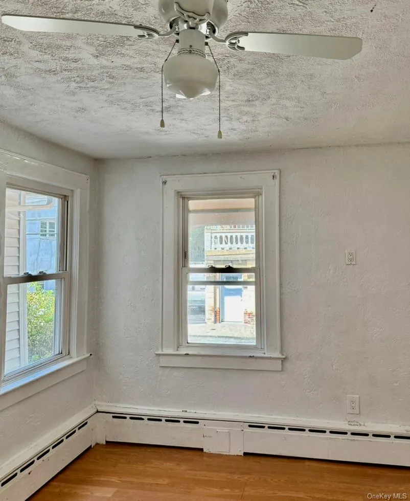 74 Yale Avenue, Ossining, NY, 3 Bedroom Bedrooms, 5 Room Rooms,1 BathroomBathrooms,Residential Lease,For Rent,Yale,0,1058307 74 Yale Avenue, Ossining, NY, 3 Bedroom Bedrooms, 5 Room Rooms,1 BathroomBathrooms,Residential Lease,For Rent,Yale,0,1058307