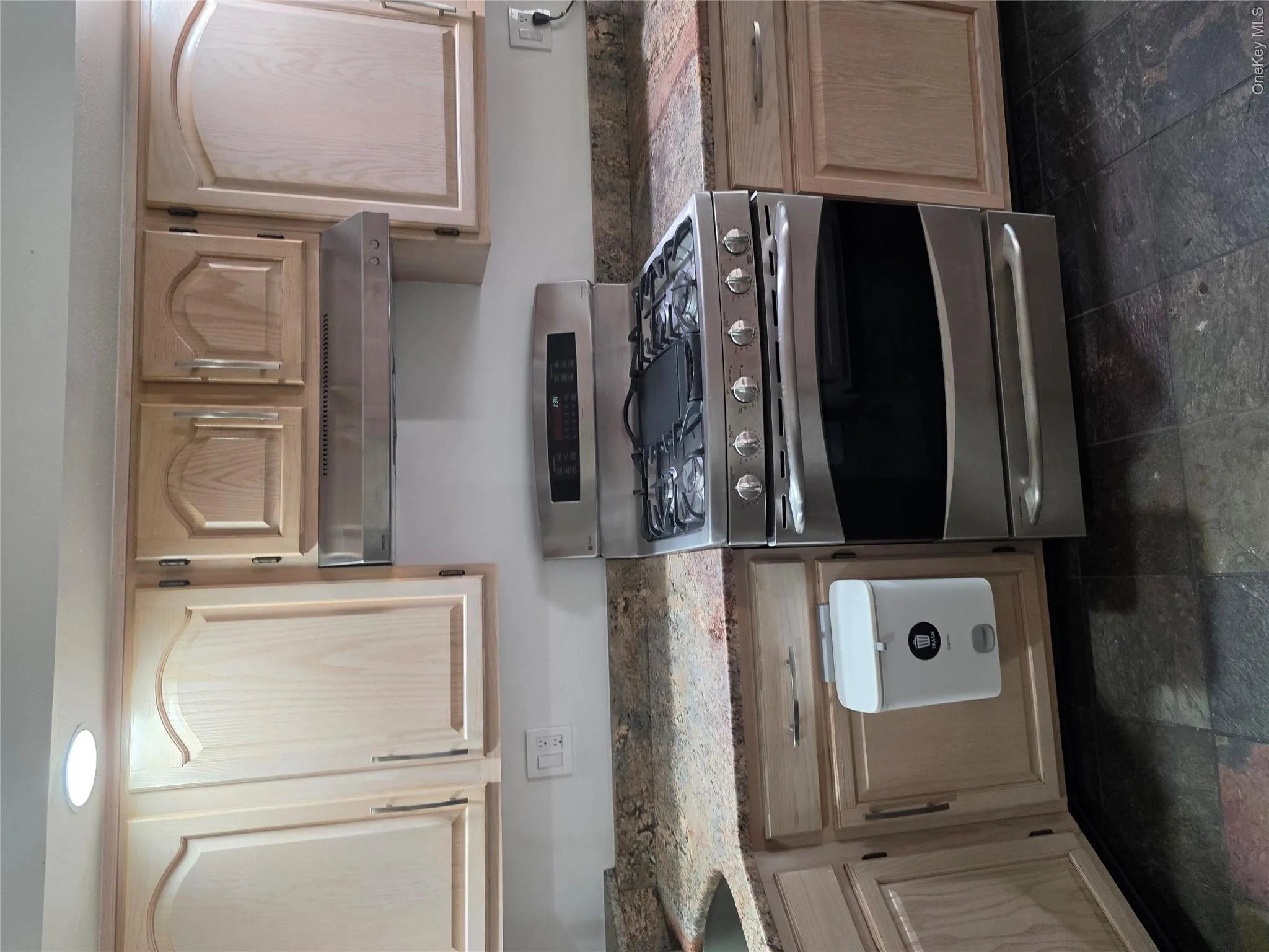 75 Spruce Ridge Drive, Fishkill, NY, 3 Bedroom Bedrooms, 8 Room Rooms,2 BathroomBathrooms,Residential Lease,For Rent,Spruce Ridge,0,1058312 75 Spruce Ridge Drive, Fishkill, NY, 3 Bedroom Bedrooms, 8 Room Rooms,2 BathroomBathrooms,Residential Lease,For Rent,Spruce Ridge,0,1058312