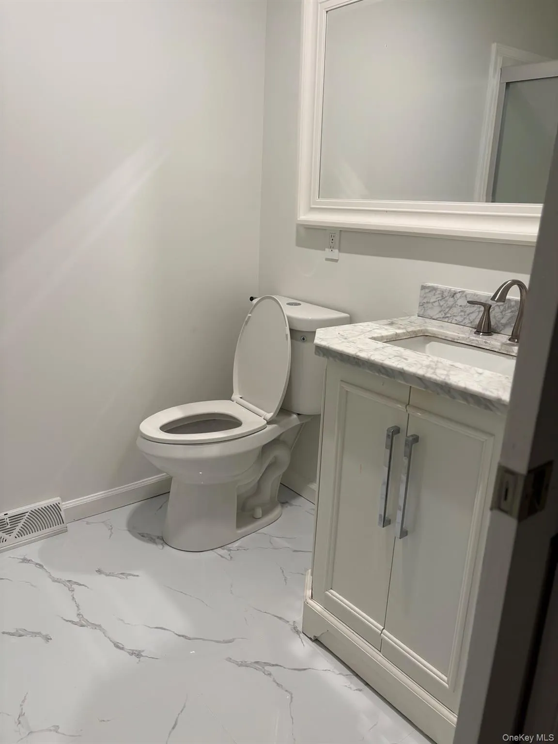 75 Spruce Ridge Drive, Fishkill, NY, 3 Bedroom Bedrooms, 8 Room Rooms,2 BathroomBathrooms,Residential Lease,For Rent,Spruce Ridge,0,1058312 75 Spruce Ridge Drive, Fishkill, NY, 3 Bedroom Bedrooms, 8 Room Rooms,2 BathroomBathrooms,Residential Lease,For Rent,Spruce Ridge,0,1058312