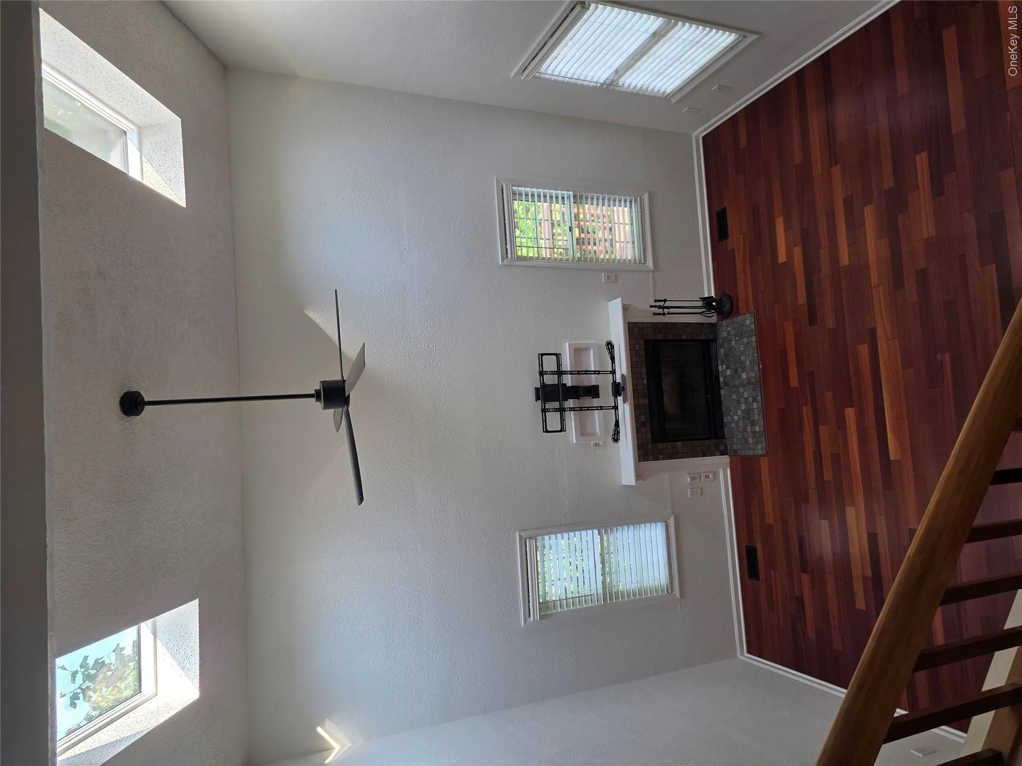 75 Spruce Ridge Drive, Fishkill, NY, 3 Bedroom Bedrooms, 8 Room Rooms,2 BathroomBathrooms,Residential Lease,For Rent,Spruce Ridge,0,1058312 75 Spruce Ridge Drive, Fishkill, NY, 3 Bedroom Bedrooms, 8 Room Rooms,2 BathroomBathrooms,Residential Lease,For Rent,Spruce Ridge,0,1058312