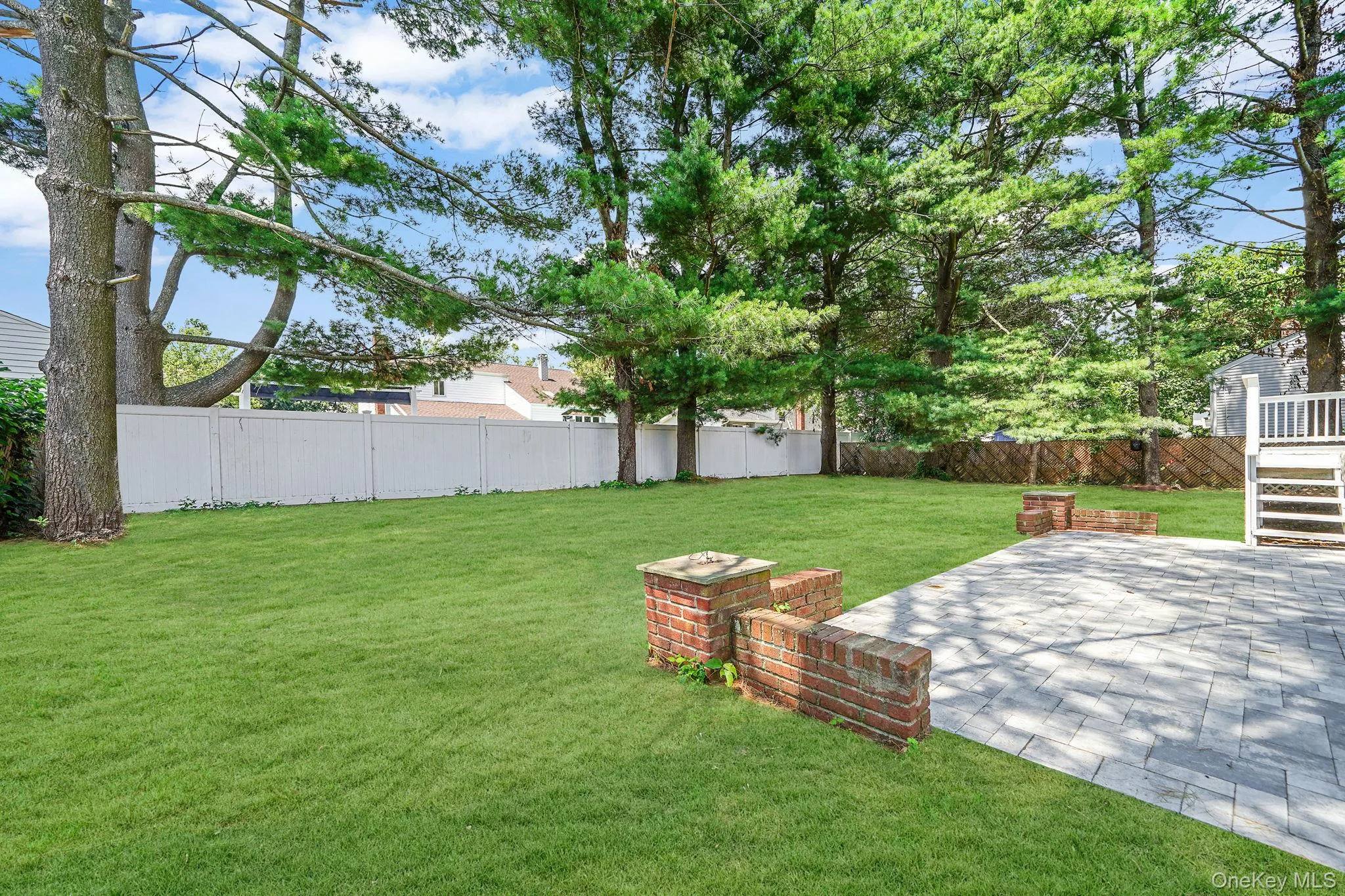 180 Branch Avenue, Islip, NY, 4 Bedrooms Bedrooms, 8 Rooms Rooms,2 BathroomsBathrooms,Residential,For Rent,Branch,0,1058315 180 Branch Avenue, Islip, NY, 4 Bedrooms Bedrooms, 8 Rooms Rooms,2 BathroomsBathrooms,Residential,For Rent,Branch,0,1058315