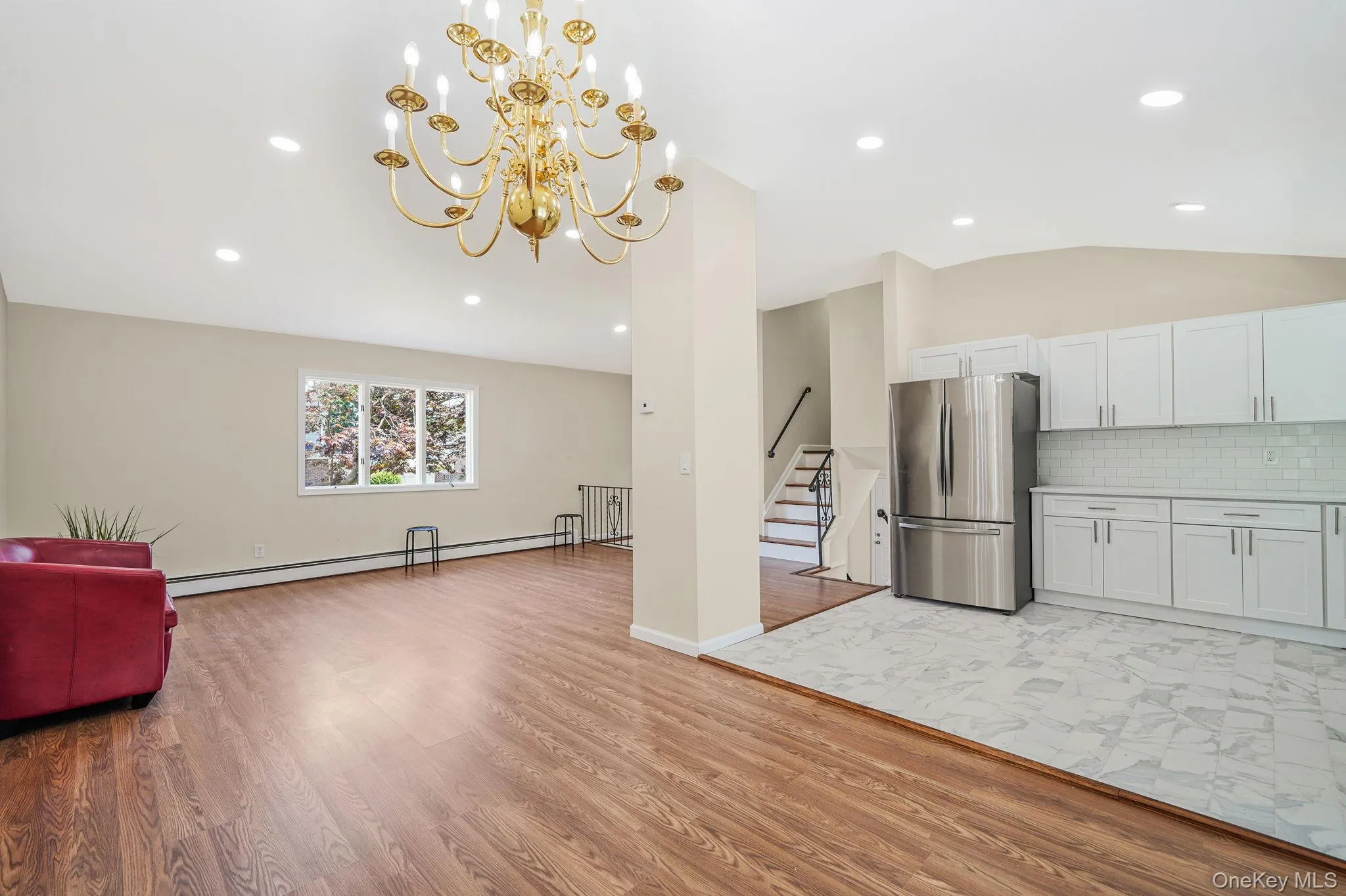180 Branch Avenue, Islip, NY, 4 Bedrooms Bedrooms, 8 Rooms Rooms,2 BathroomsBathrooms,Residential,For Rent,Branch,0,1058315 180 Branch Avenue, Islip, NY, 4 Bedrooms Bedrooms, 8 Rooms Rooms,2 BathroomsBathrooms,Residential,For Rent,Branch,0,1058315