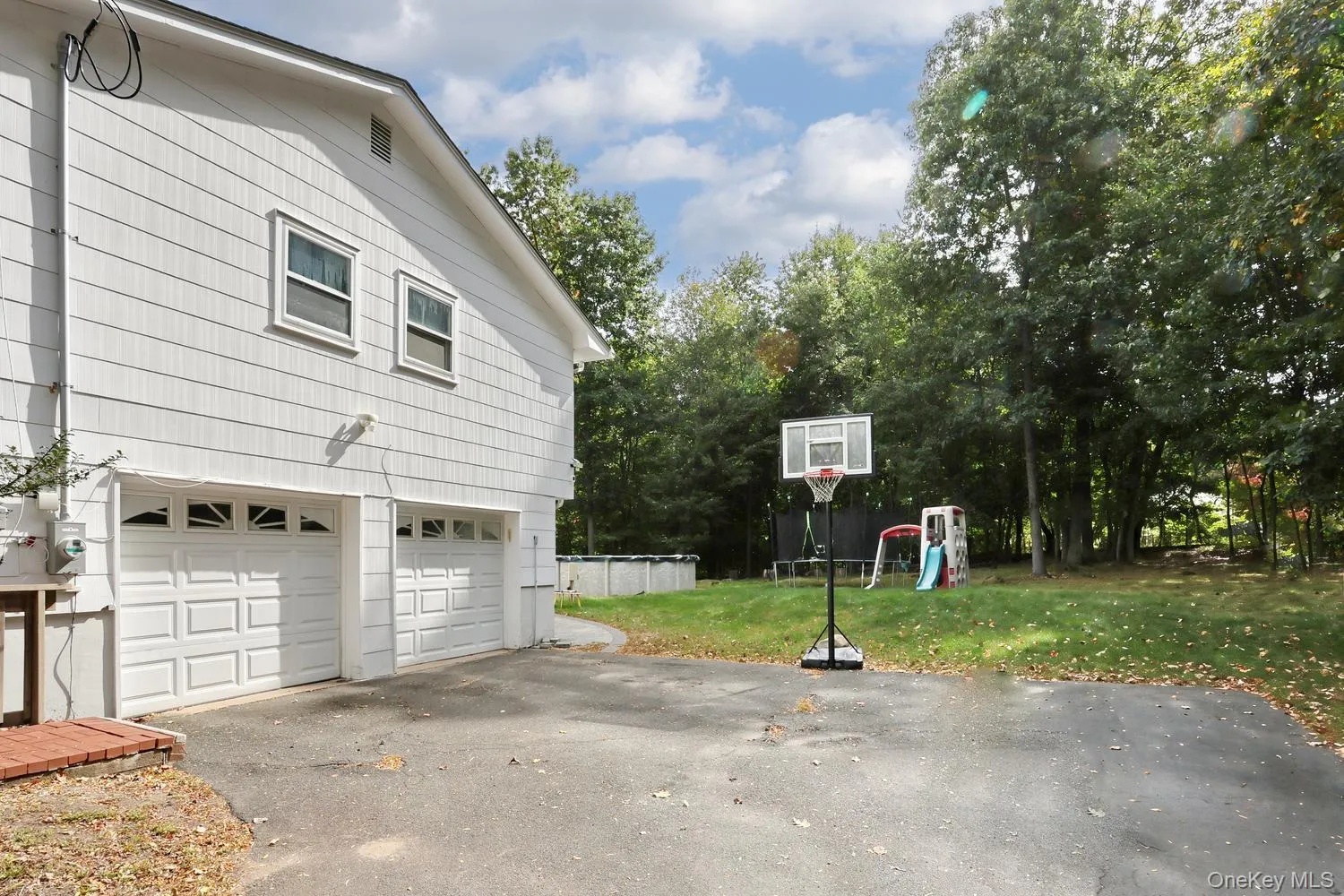 111 Smith Hill Road, Ramapo, NY, 4 Bedrooms Bedrooms, 9 Rooms Rooms,2 BathroomsBathrooms,Residential,For Rent,Smith Hill,0,1058316 111 Smith Hill Road, Ramapo, NY, 4 Bedrooms Bedrooms, 9 Rooms Rooms,2 BathroomsBathrooms,Residential,For Rent,Smith Hill,0,1058316