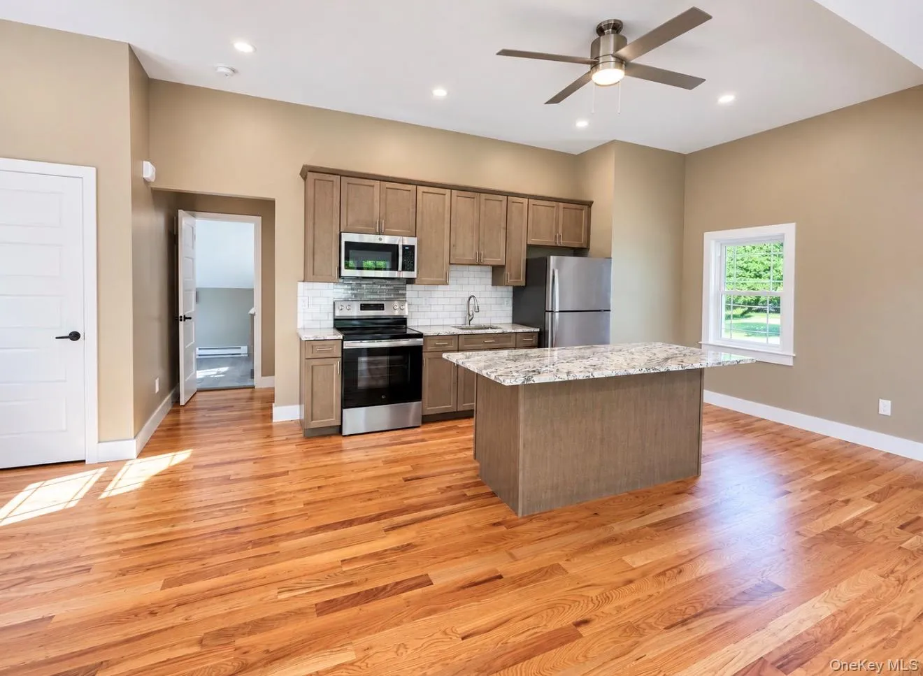 72 Webb Road, Middletown, NY, 1 Bedroom Bedrooms, 3 Room Rooms,1 BathroomBathrooms,Residential Lease,For Rent,Webb,0,1058317 72 Webb Road, Middletown, NY, 1 Bedroom Bedrooms, 3 Room Rooms,1 BathroomBathrooms,Residential Lease,For Rent,Webb,0,1058317