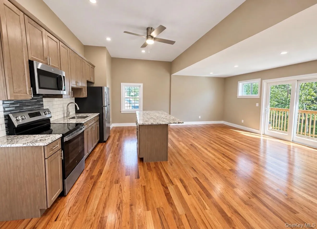 72 Webb Road, Middletown, NY, 1 Bedroom Bedrooms, 3 Room Rooms,1 BathroomBathrooms,Residential Lease,For Rent,Webb,0,1058317 72 Webb Road, Middletown, NY, 1 Bedroom Bedrooms, 3 Room Rooms,1 BathroomBathrooms,Residential Lease,For Rent,Webb,0,1058317