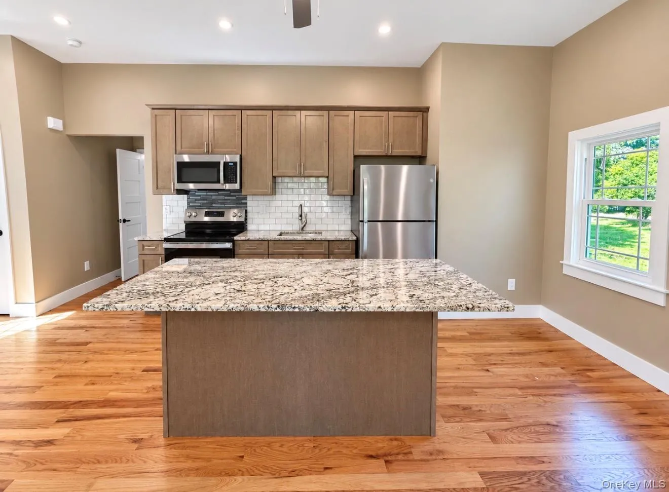 72 Webb Road, Middletown, NY, 1 Bedroom Bedrooms, 3 Room Rooms,1 BathroomBathrooms,Residential Lease,For Rent,Webb,0,1058317 72 Webb Road, Middletown, NY, 1 Bedroom Bedrooms, 3 Room Rooms,1 BathroomBathrooms,Residential Lease,For Rent,Webb,0,1058317