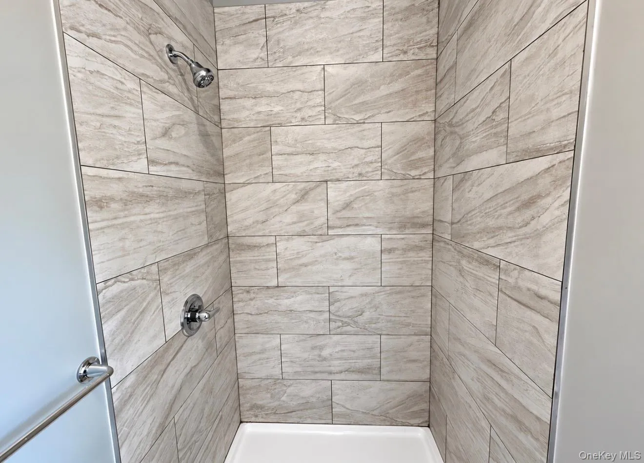 72 Webb Road, Middletown, NY, 1 Bedroom Bedrooms, 3 Room Rooms,1 BathroomBathrooms,Residential Lease,For Rent,Webb,0,1058317 72 Webb Road, Middletown, NY, 1 Bedroom Bedrooms, 3 Room Rooms,1 BathroomBathrooms,Residential Lease,For Rent,Webb,0,1058317