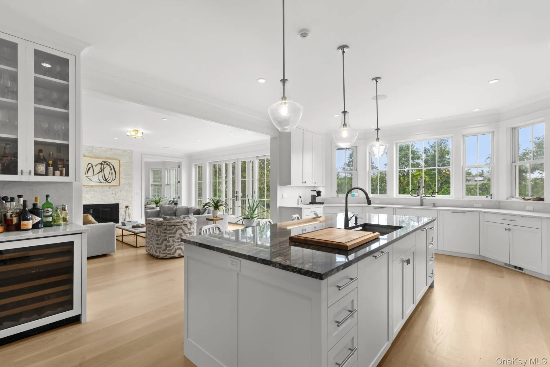 73 Beach Lane, Southampton, NY, 4 Bedroom Bedrooms, 11 Room Rooms,4 BathroomBathrooms,Residential Lease,For Rent,Beach,0,1058318 73 Beach Lane, Southampton, NY, 4 Bedroom Bedrooms, 11 Room Rooms,4 BathroomBathrooms,Residential Lease,For Rent,Beach,0,1058318