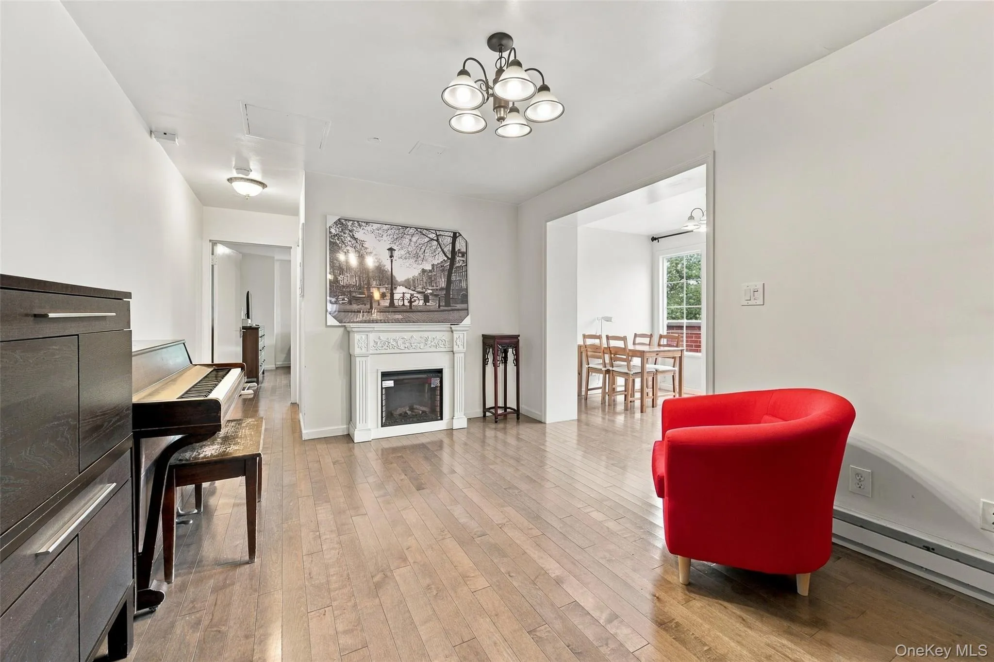 143-36 37th Avenue, New York, NY, 1 Bedroom Bedrooms, 7 Rooms Rooms,2 BathroomsBathrooms,Residential,For Rent,37th,0,1058320 143-36 37th Avenue, New York, NY, 1 Bedroom Bedrooms, 7 Rooms Rooms,2 BathroomsBathrooms,Residential,For Rent,37th,0,1058320