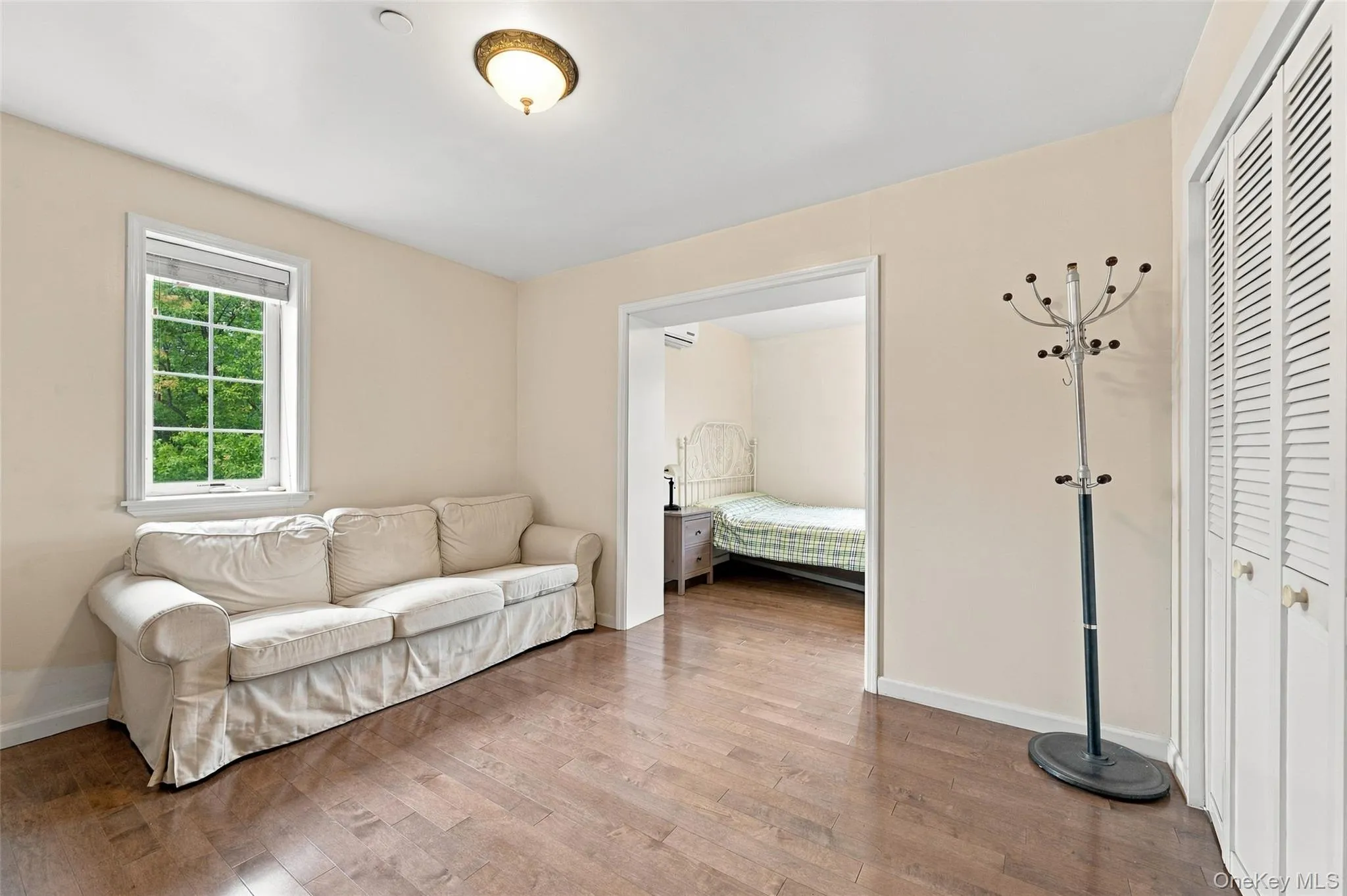143-36 37th Avenue, New York, NY, 1 Bedroom Bedrooms, 7 Rooms Rooms,2 BathroomsBathrooms,Residential,For Rent,37th,0,1058320 143-36 37th Avenue, New York, NY, 1 Bedroom Bedrooms, 7 Rooms Rooms,2 BathroomsBathrooms,Residential,For Rent,37th,0,1058320