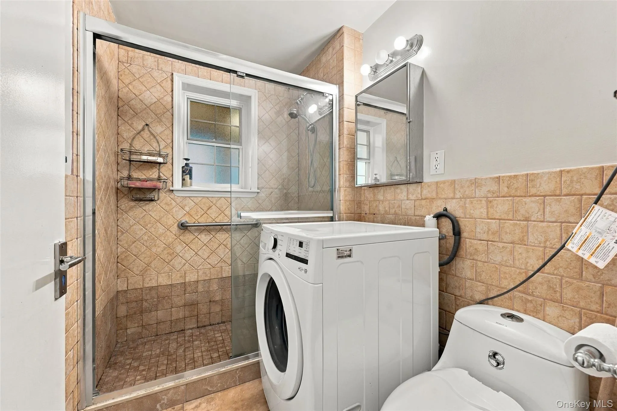 143-36 37th Avenue, New York, NY, 1 Bedroom Bedrooms, 7 Rooms Rooms,2 BathroomsBathrooms,Residential,For Rent,37th,0,1058320 143-36 37th Avenue, New York, NY, 1 Bedroom Bedrooms, 7 Rooms Rooms,2 BathroomsBathrooms,Residential,For Rent,37th,0,1058320