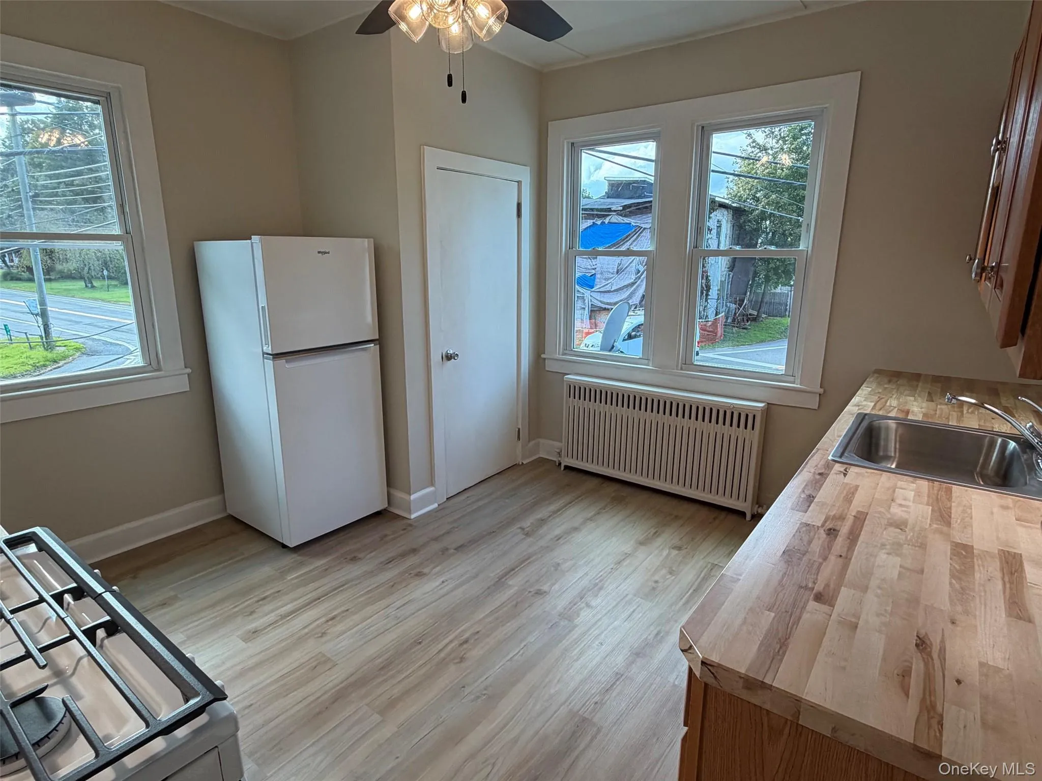 780 Route 284, Minisink, NY, 1 Bedroom Bedrooms, 5 Room Rooms,1 BathroomBathrooms,Residential Lease,For Rent,Route 284,0,1058326 780 Route 284, Minisink, NY, 1 Bedroom Bedrooms, 5 Room Rooms,1 BathroomBathrooms,Residential Lease,For Rent,Route 284,0,1058326
