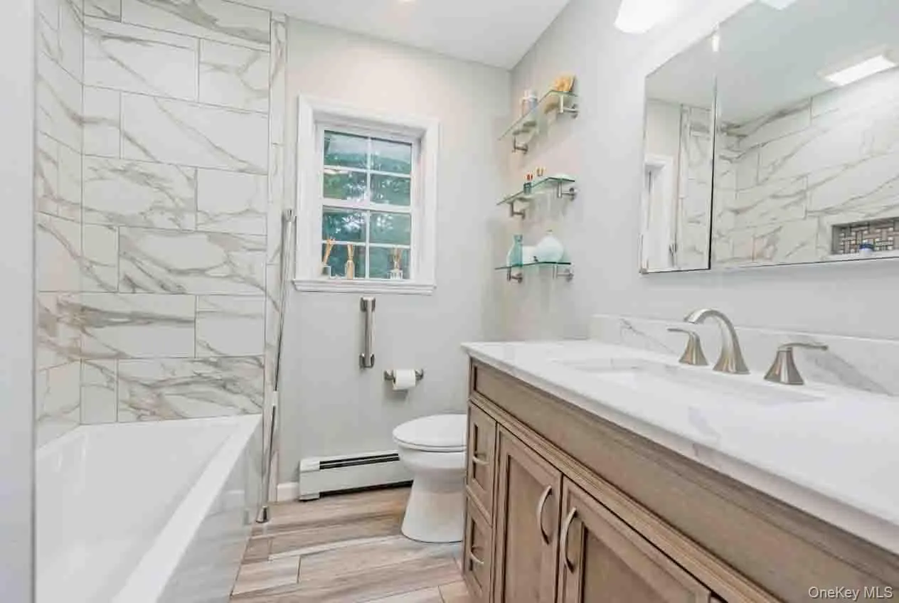 2 Charles Avenue, Huntington, NY, 3 Bedrooms Bedrooms, 7 Rooms Rooms,1 BathroomBathrooms,Residential,For Rent,Charles,0,1058333 2 Charles Avenue, Huntington, NY, 3 Bedrooms Bedrooms, 7 Rooms Rooms,1 BathroomBathrooms,Residential,For Rent,Charles,0,1058333