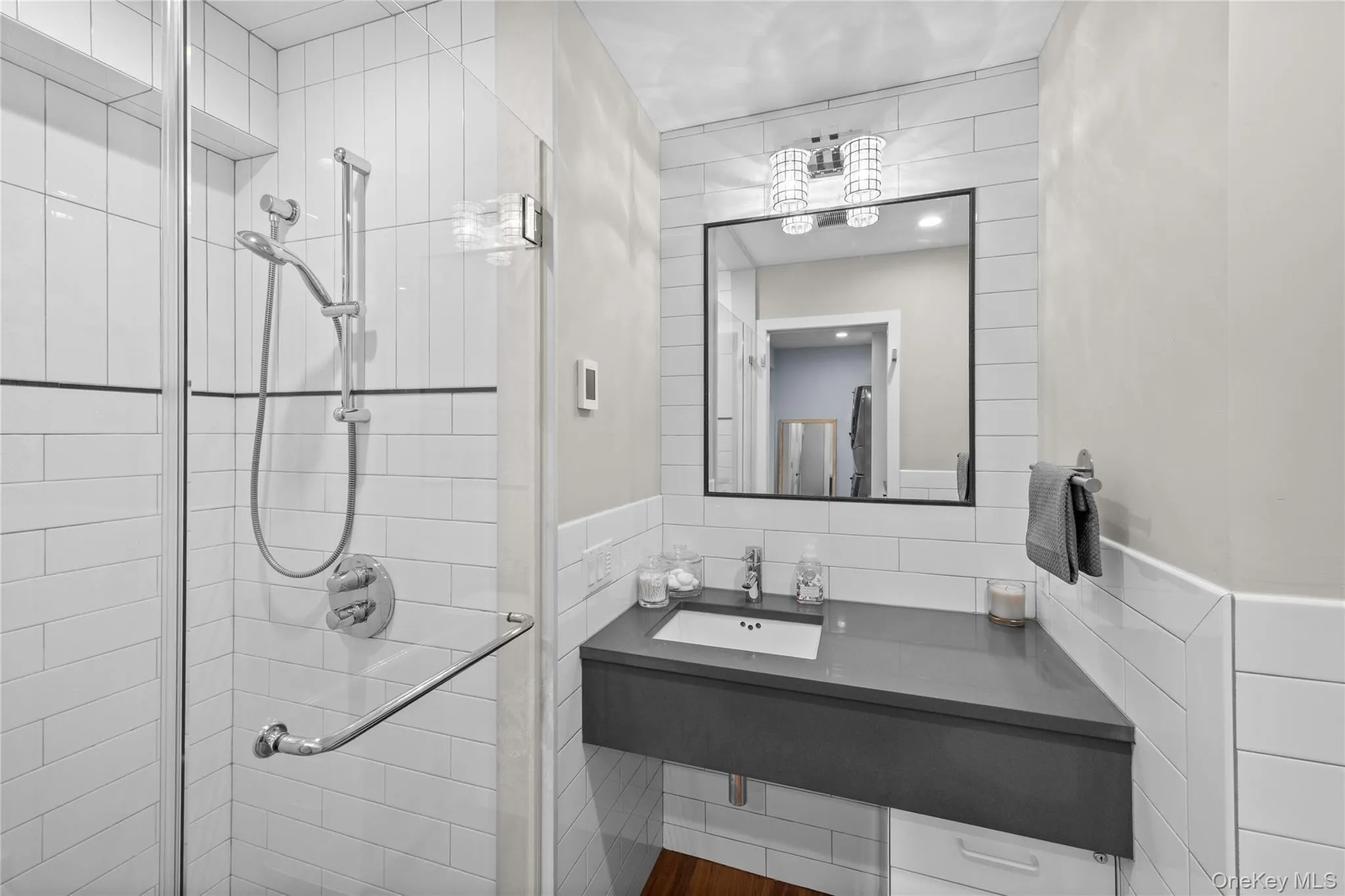 Beautiful full bathroom Beautiful full bathroom