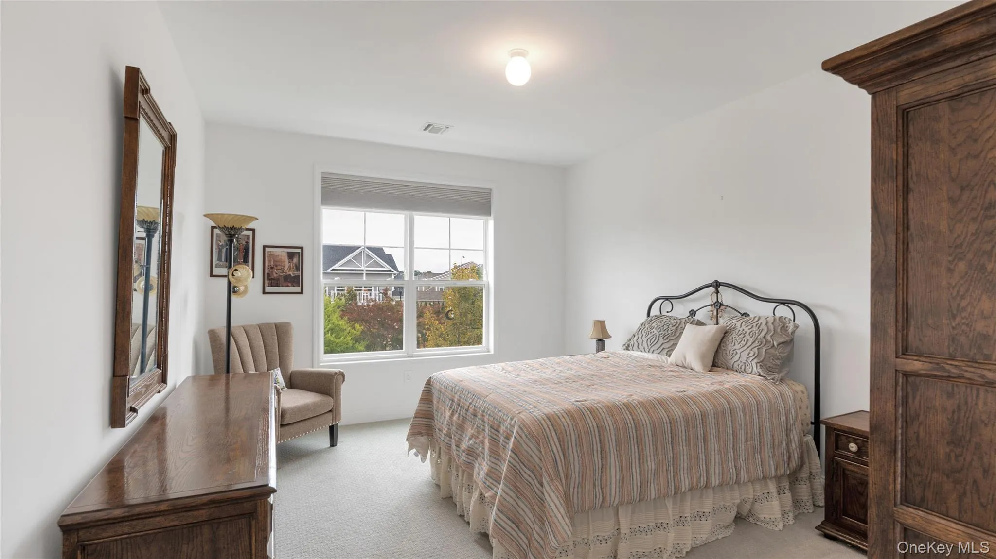 272 Silver Timber Drive, Brookhaven, NY, 2 Bedrooms Bedrooms, 5 Rooms Rooms,2 BathroomsBathrooms,Residential,For Rent,Silver Timber,0,1058346 272 Silver Timber Drive, Brookhaven, NY, 2 Bedrooms Bedrooms, 5 Rooms Rooms,2 BathroomsBathrooms,Residential,For Rent,Silver Timber,0,1058346