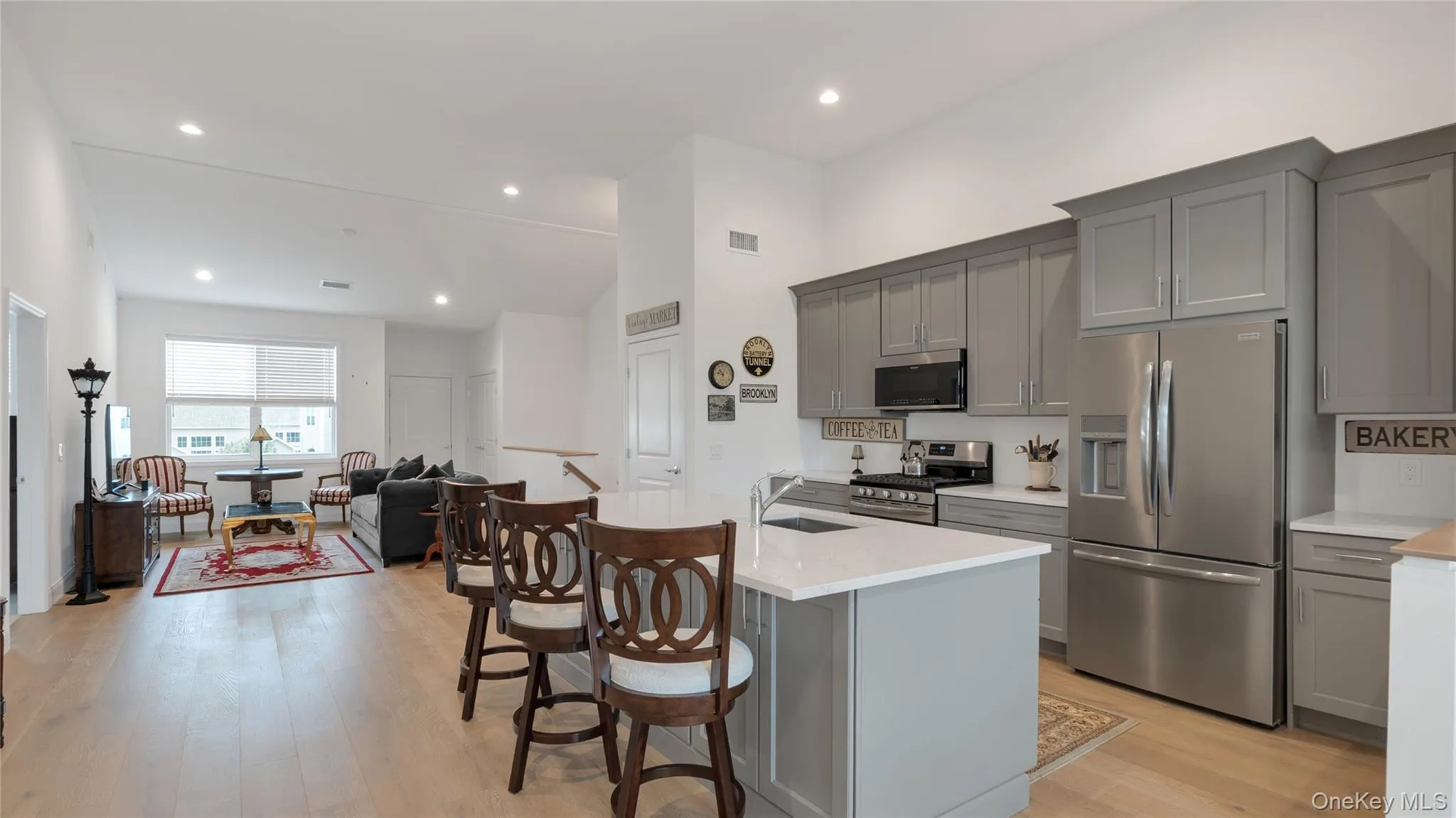 272 Silver Timber Drive, Brookhaven, NY, 2 Bedrooms Bedrooms, 5 Rooms Rooms,2 BathroomsBathrooms,Residential,For Rent,Silver Timber,0,1058346 272 Silver Timber Drive, Brookhaven, NY, 2 Bedrooms Bedrooms, 5 Rooms Rooms,2 BathroomsBathrooms,Residential,For Rent,Silver Timber,0,1058346