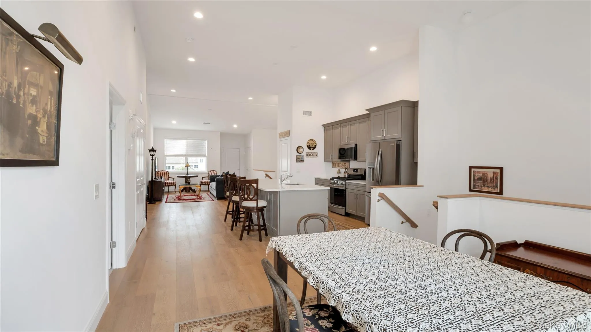 272 Silver Timber Drive, Brookhaven, NY, 2 Bedrooms Bedrooms, 5 Rooms Rooms,2 BathroomsBathrooms,Residential,For Rent,Silver Timber,0,1058346 272 Silver Timber Drive, Brookhaven, NY, 2 Bedrooms Bedrooms, 5 Rooms Rooms,2 BathroomsBathrooms,Residential,For Rent,Silver Timber,0,1058346