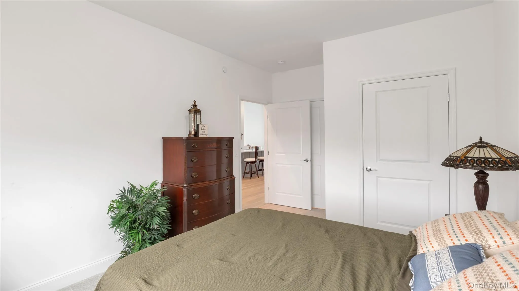 272 Silver Timber Drive, Brookhaven, NY, 2 Bedrooms Bedrooms, 5 Rooms Rooms,2 BathroomsBathrooms,Residential,For Rent,Silver Timber,0,1058346 272 Silver Timber Drive, Brookhaven, NY, 2 Bedrooms Bedrooms, 5 Rooms Rooms,2 BathroomsBathrooms,Residential,For Rent,Silver Timber,0,1058346