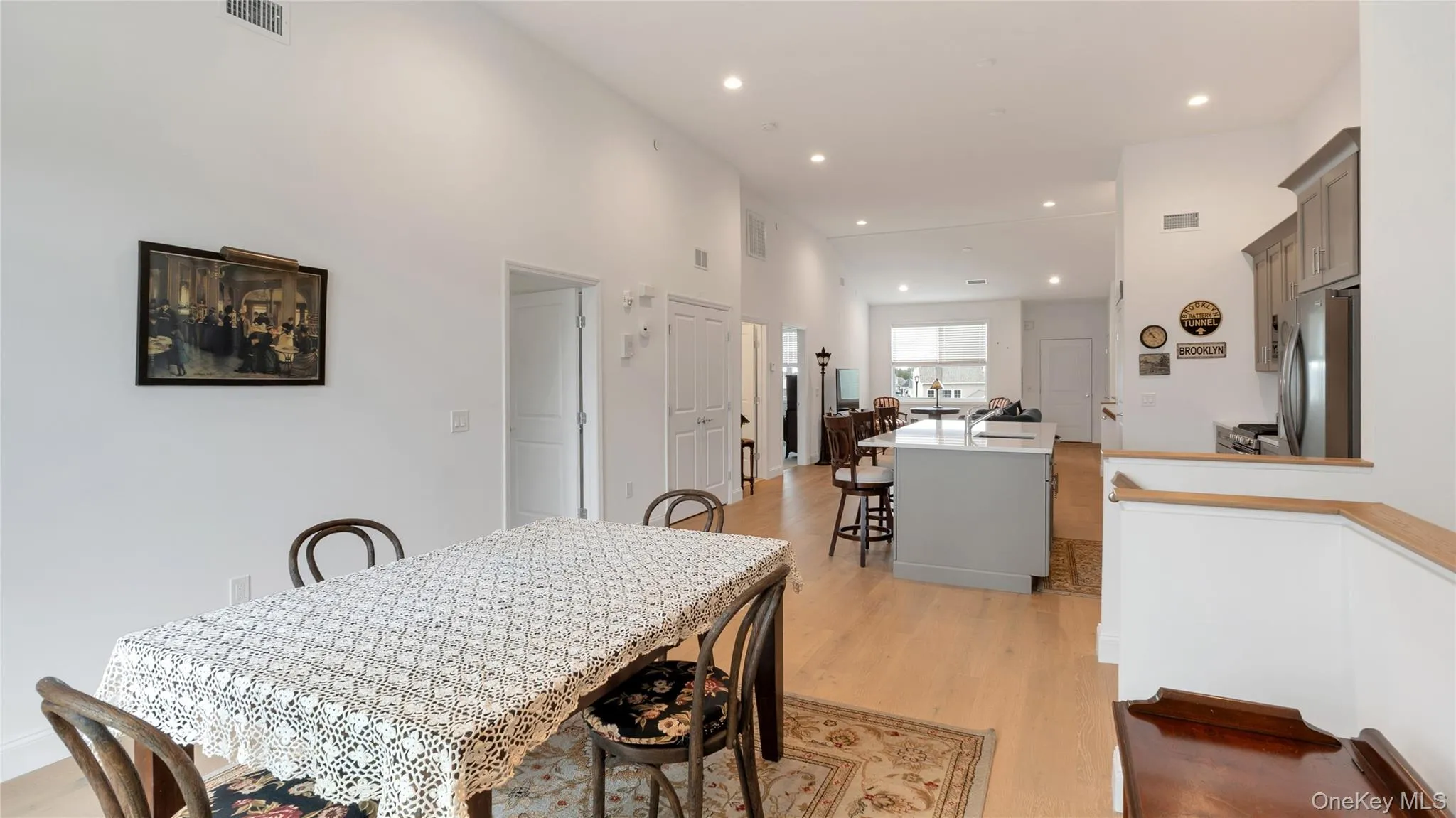272 Silver Timber Drive, Brookhaven, NY, 2 Bedrooms Bedrooms, 5 Rooms Rooms,2 BathroomsBathrooms,Residential,For Rent,Silver Timber,0,1058346 272 Silver Timber Drive, Brookhaven, NY, 2 Bedrooms Bedrooms, 5 Rooms Rooms,2 BathroomsBathrooms,Residential,For Rent,Silver Timber,0,1058346